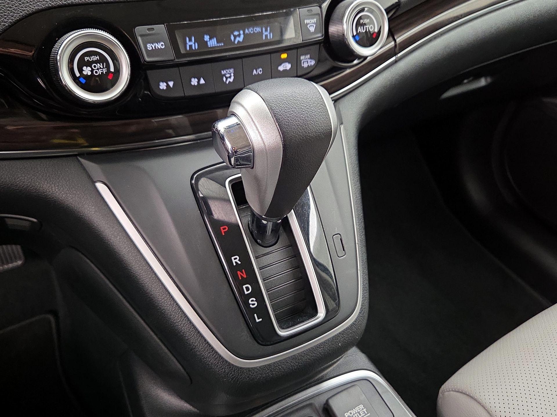 Thumbnail: 2016 Honda CR-V - 17