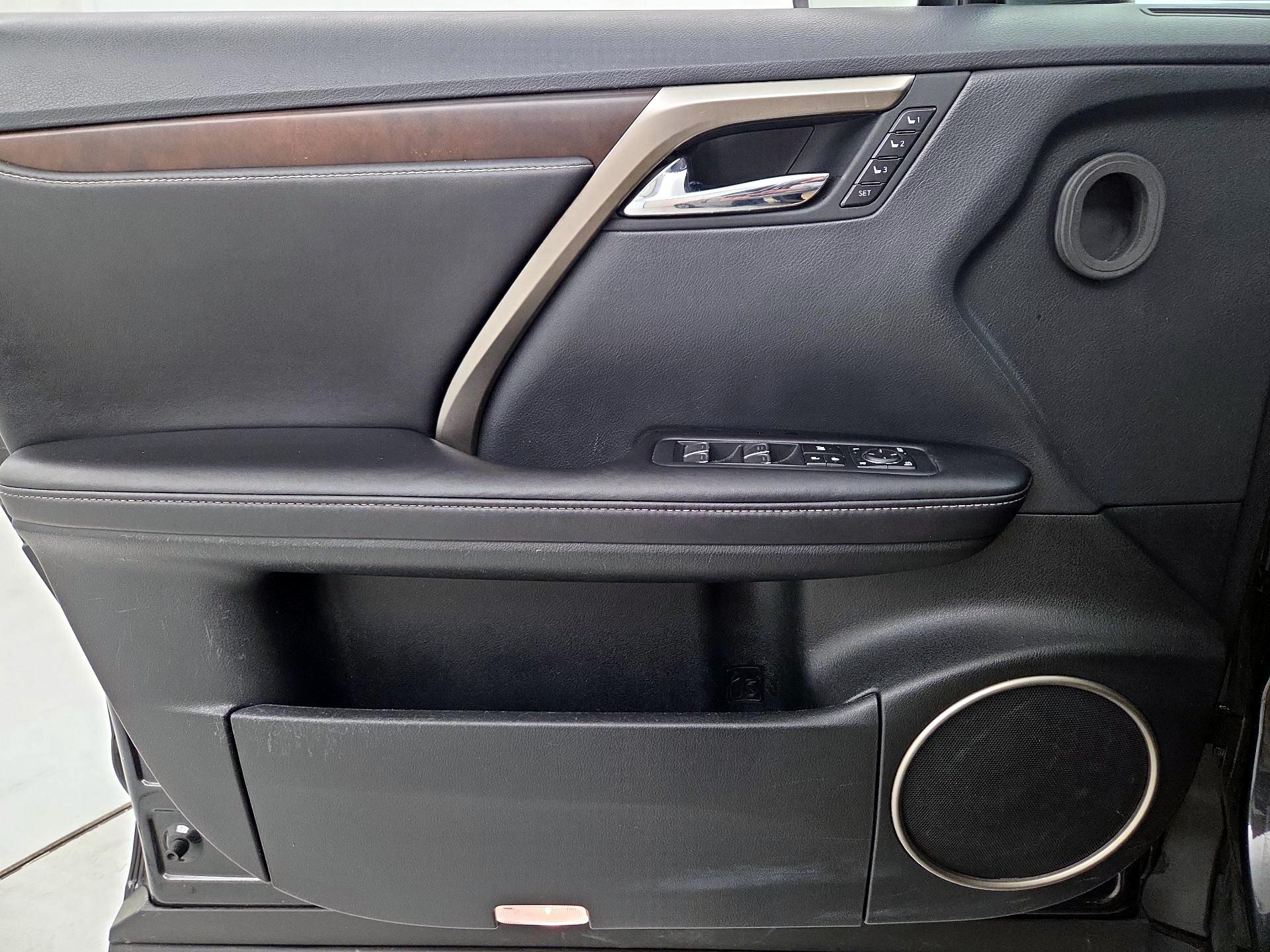 Thumbnail: 2020 Lexus RX - 12