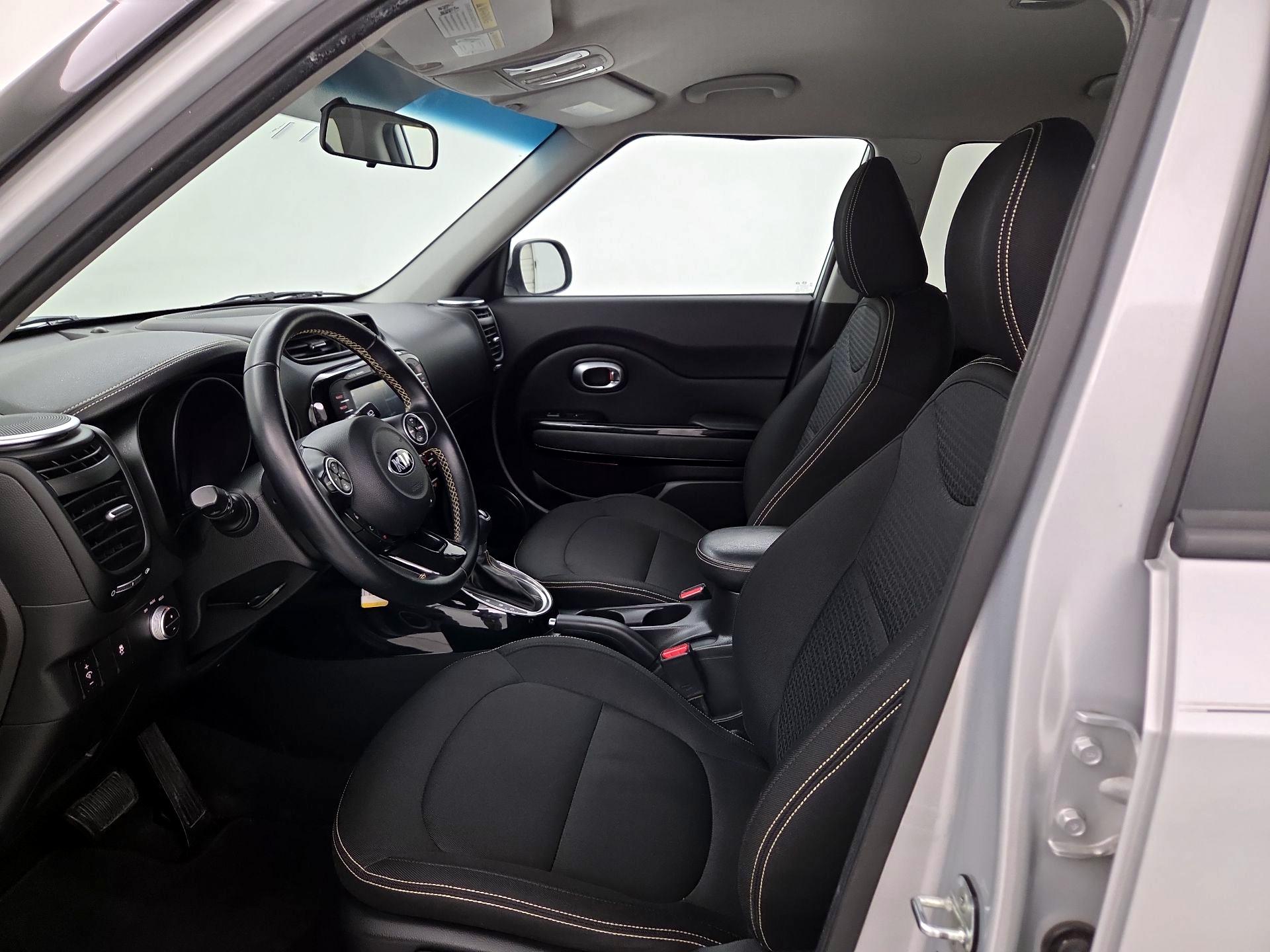 Thumbnail: 2016 Kia Soul - 11