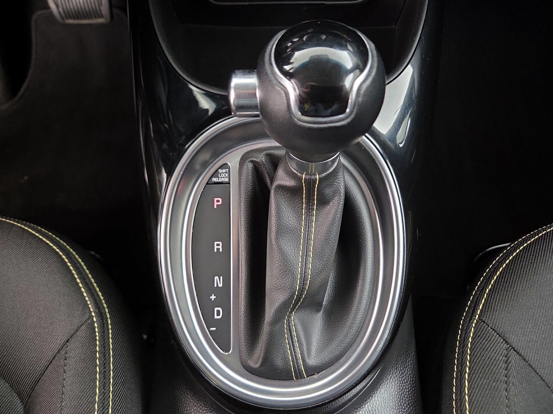 Thumbnail: 2016 Kia Soul - 18