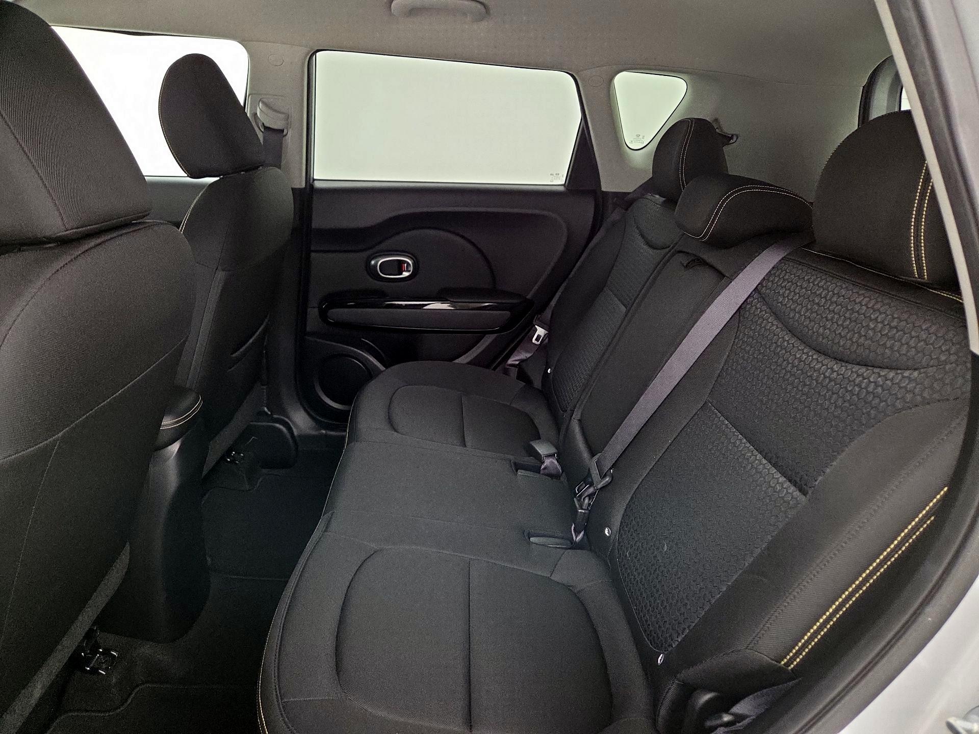 Thumbnail: 2016 Kia Soul - 20