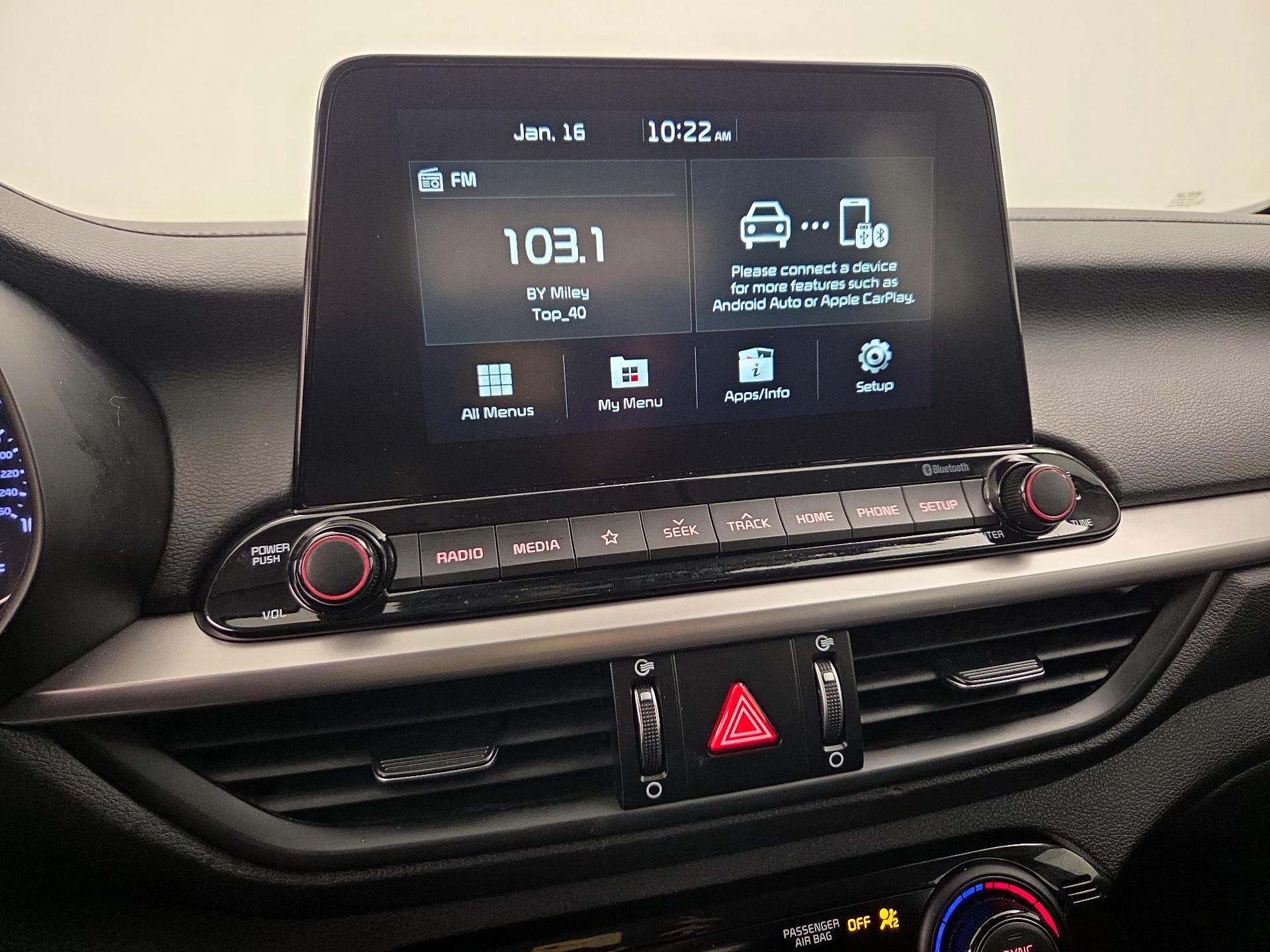 Thumbnail: 2019 Kia Forte - 15