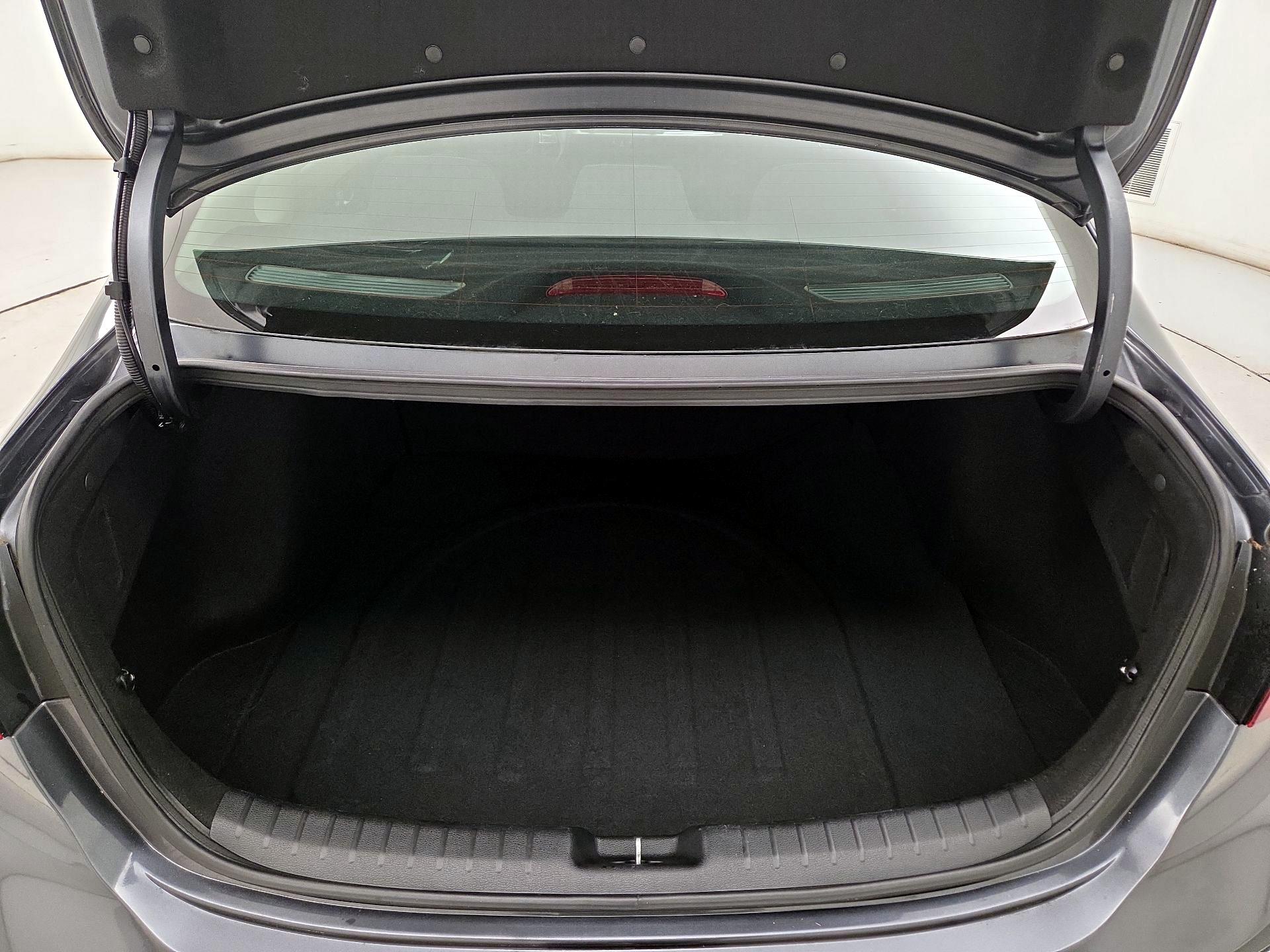 Thumbnail: 2019 Kia Forte - 20