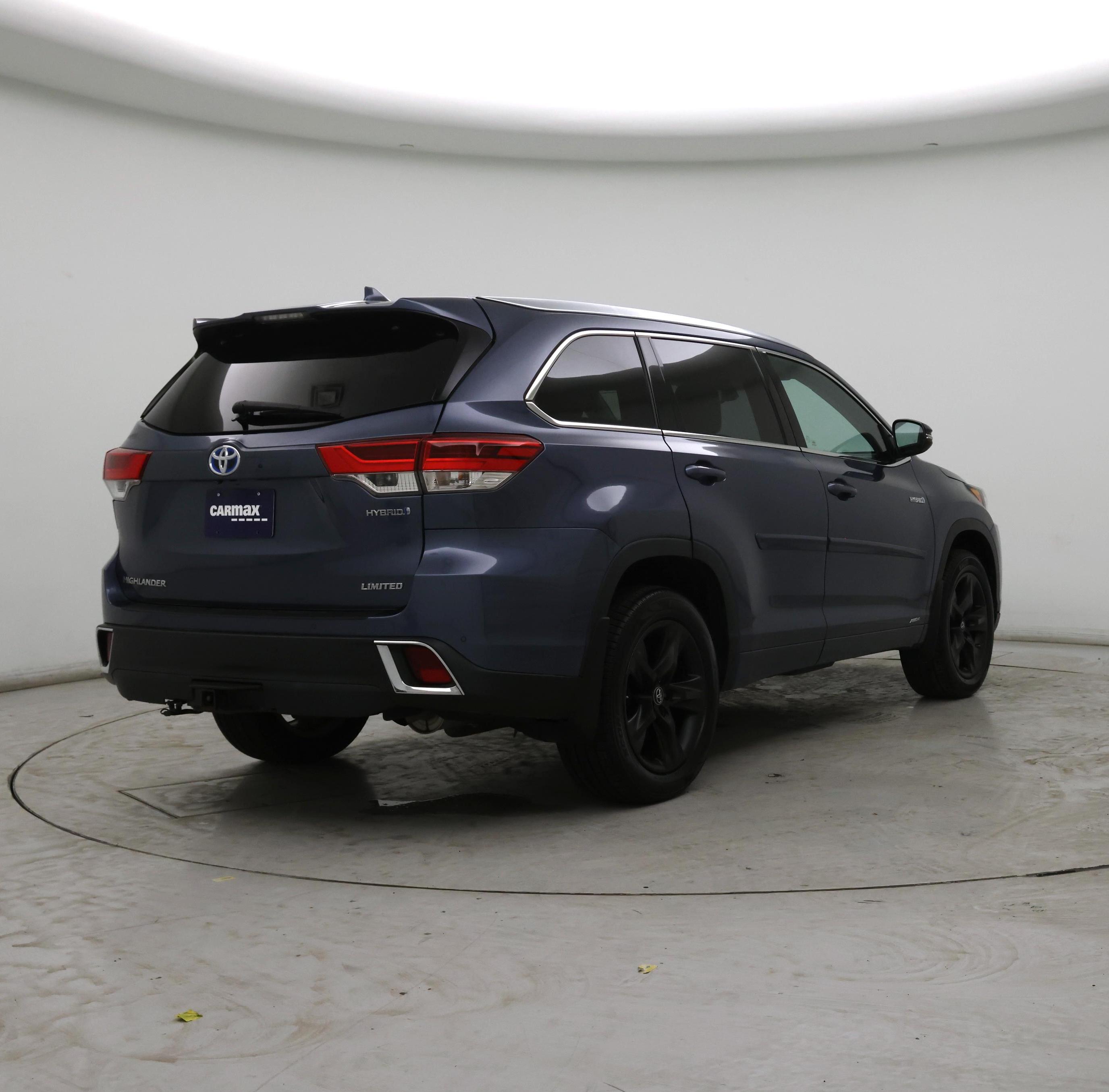 Thumbnail: 2019 Toyota Highlander - 8