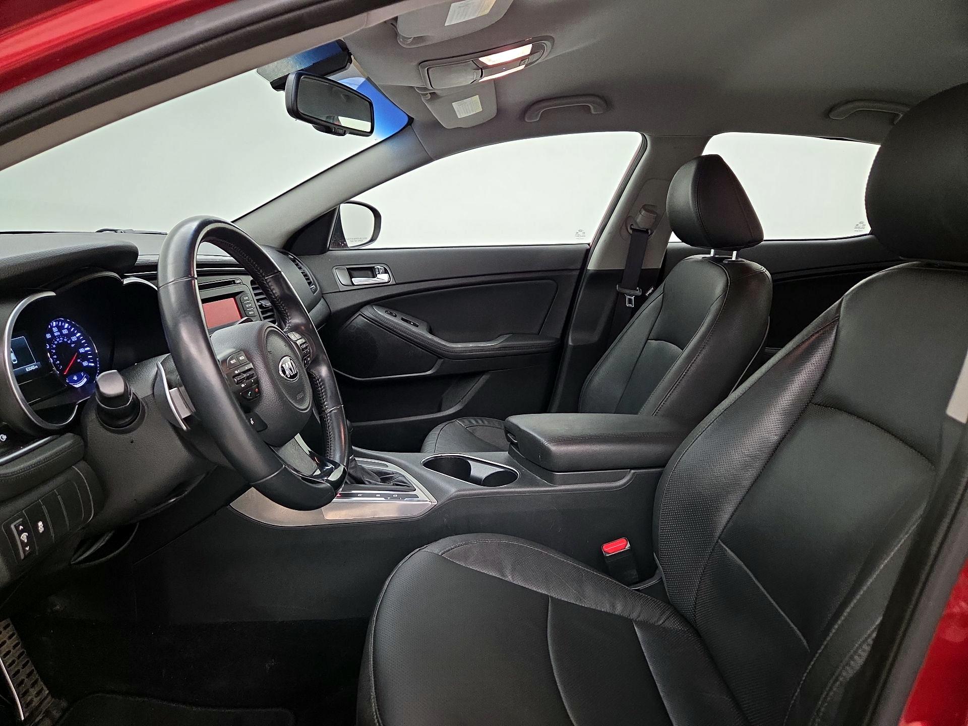 Thumbnail: 2015 Kia Optima - 11