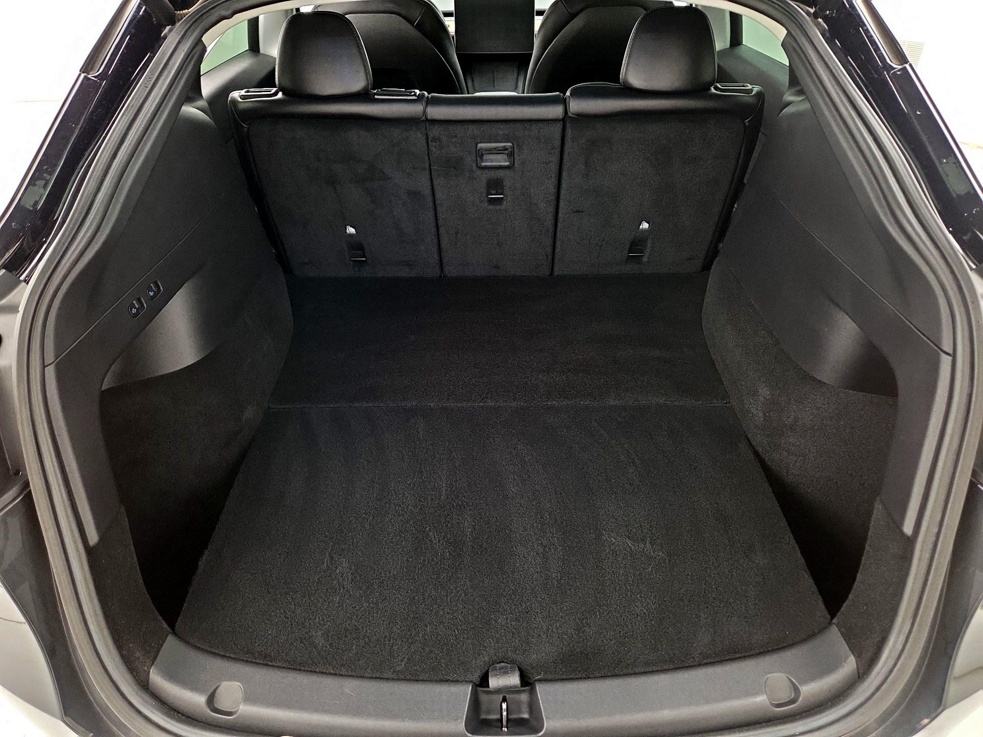 Thumbnail: 2021 Tesla Model Y - 20