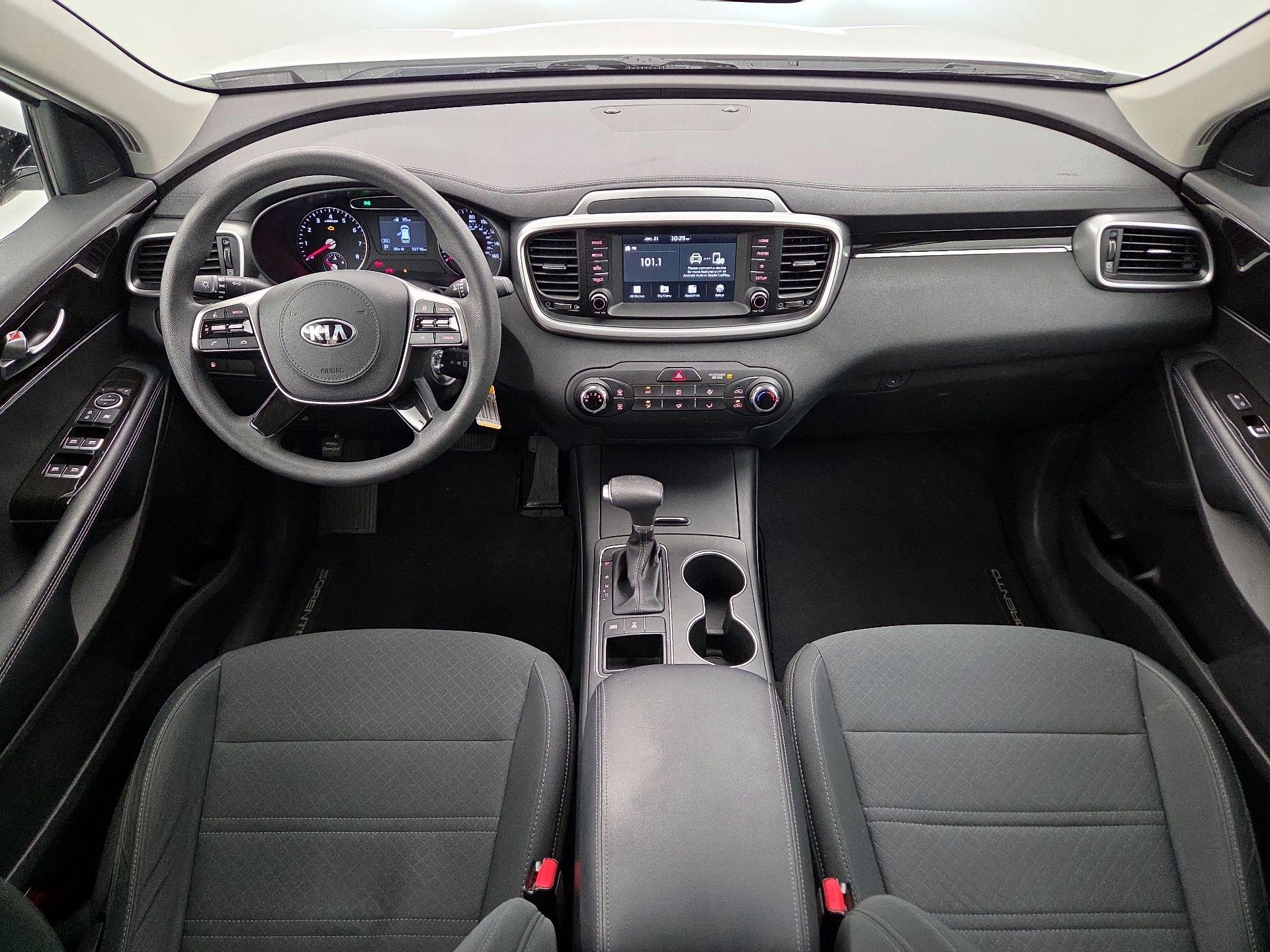 Thumbnail: 2020 Kia Sorento - 9