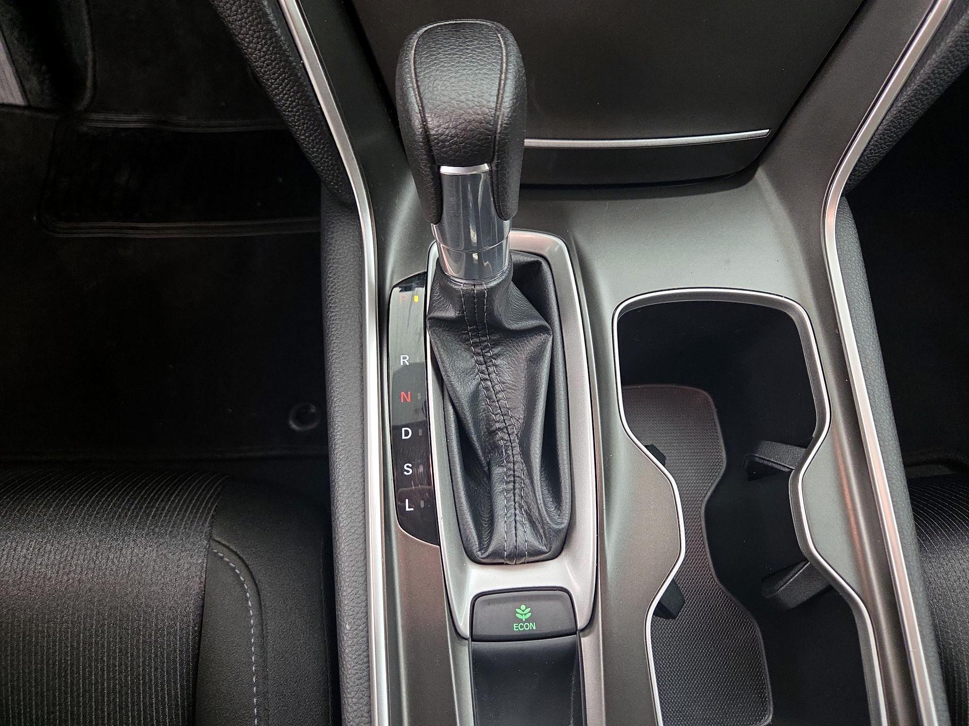 Thumbnail: 2019 Honda Accord - 17