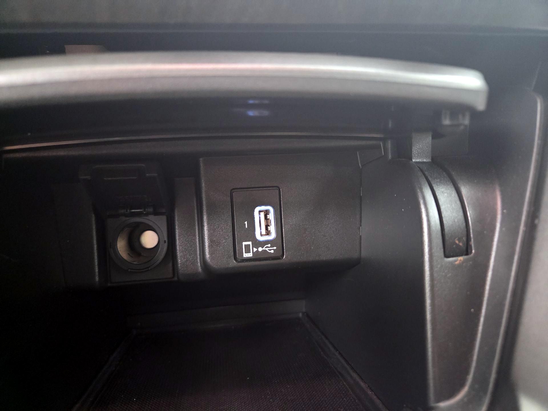 Thumbnail: 2019 Honda Accord - 18