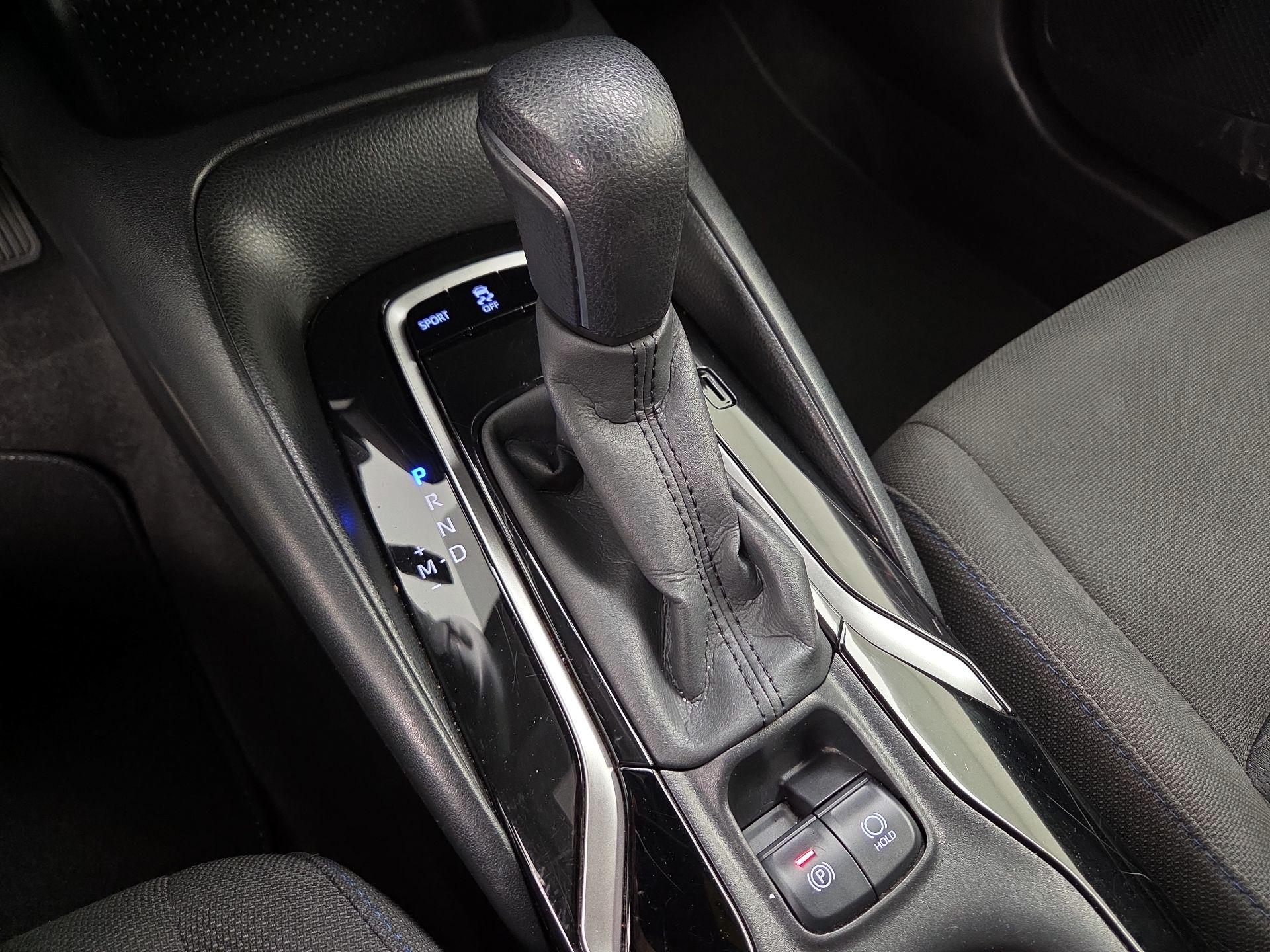 Thumbnail: 2022 Toyota Corolla - 17