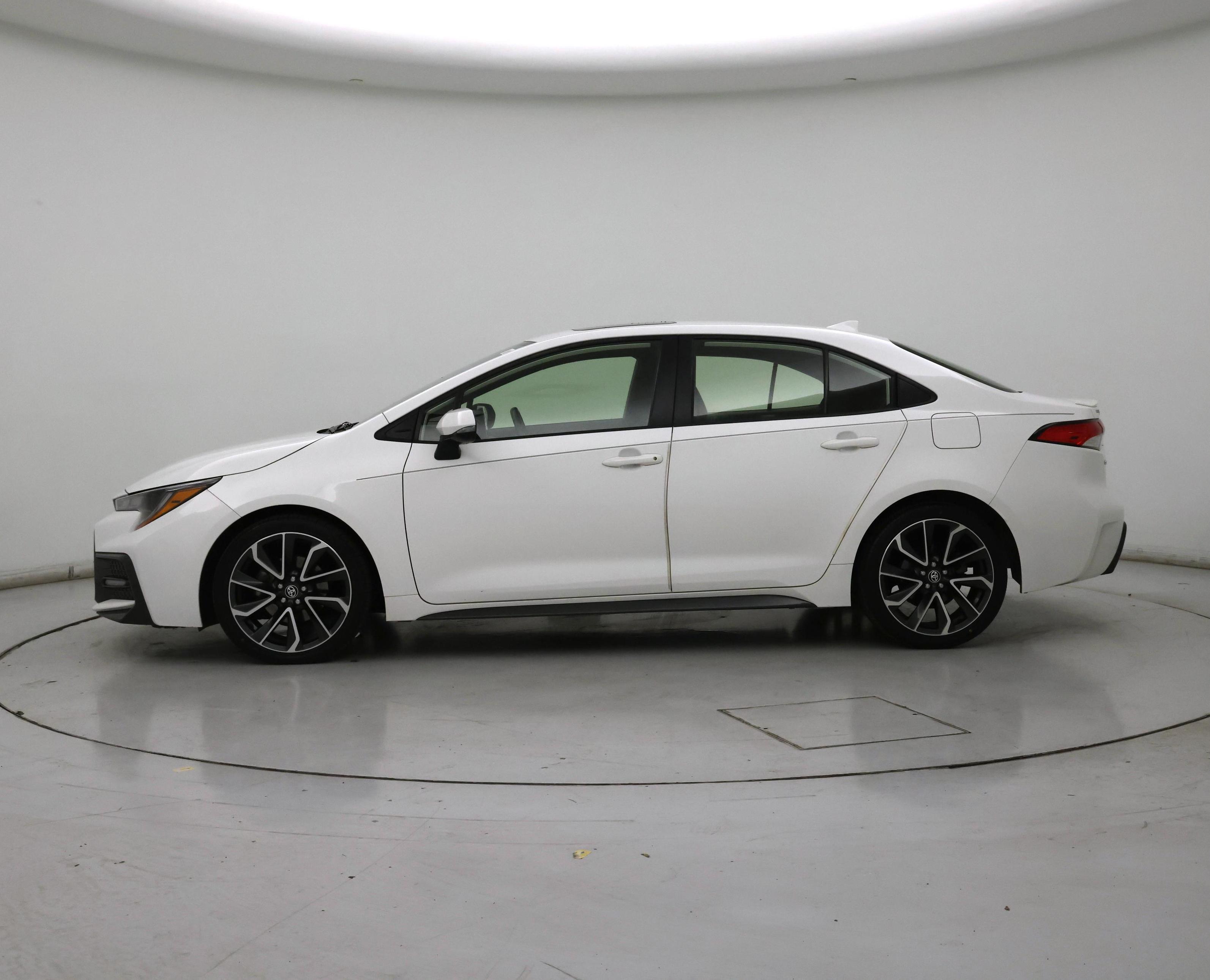 Thumbnail: 2022 Toyota Corolla - 3