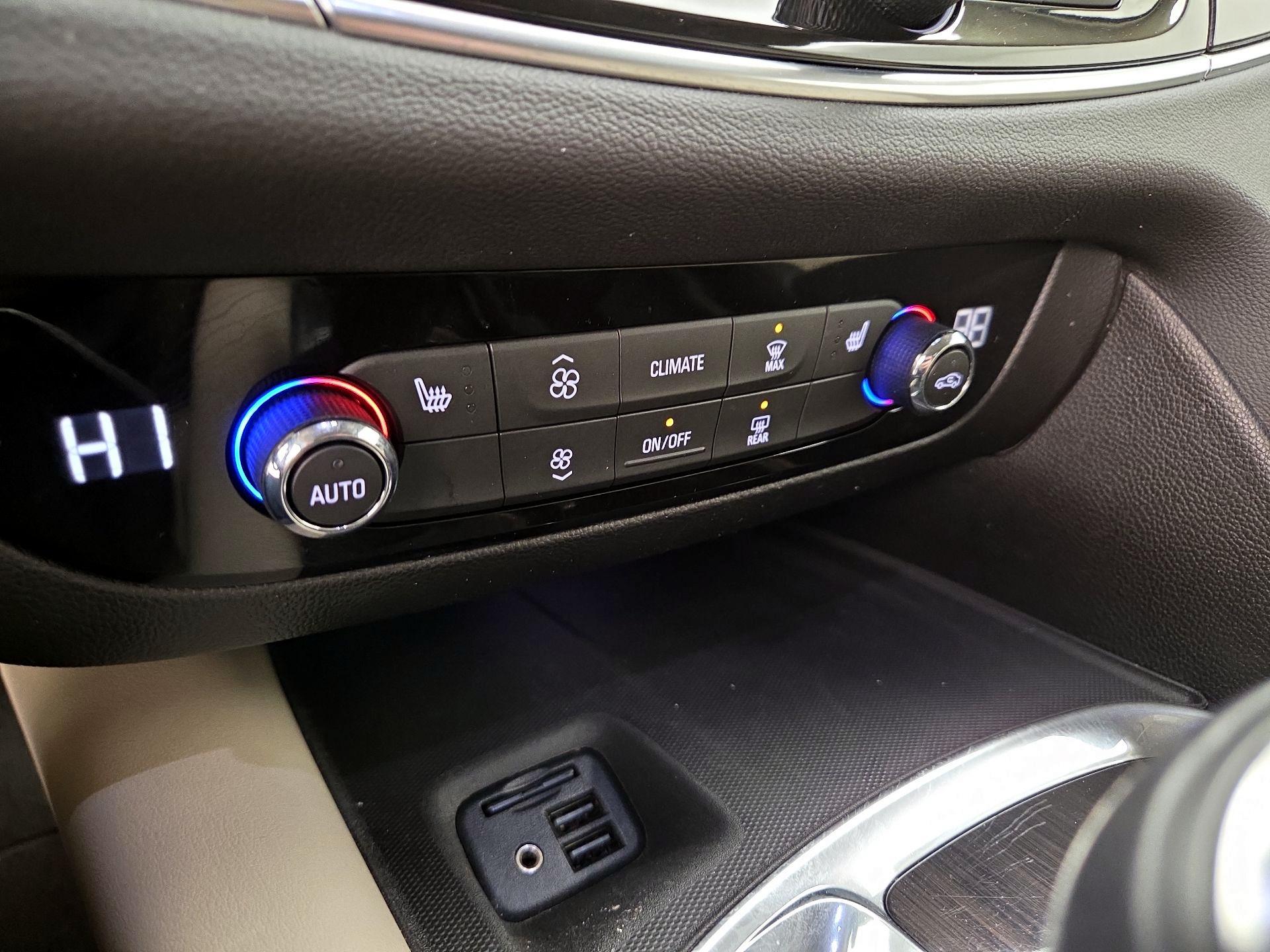 Thumbnail: 2021 Buick Enclave - 17