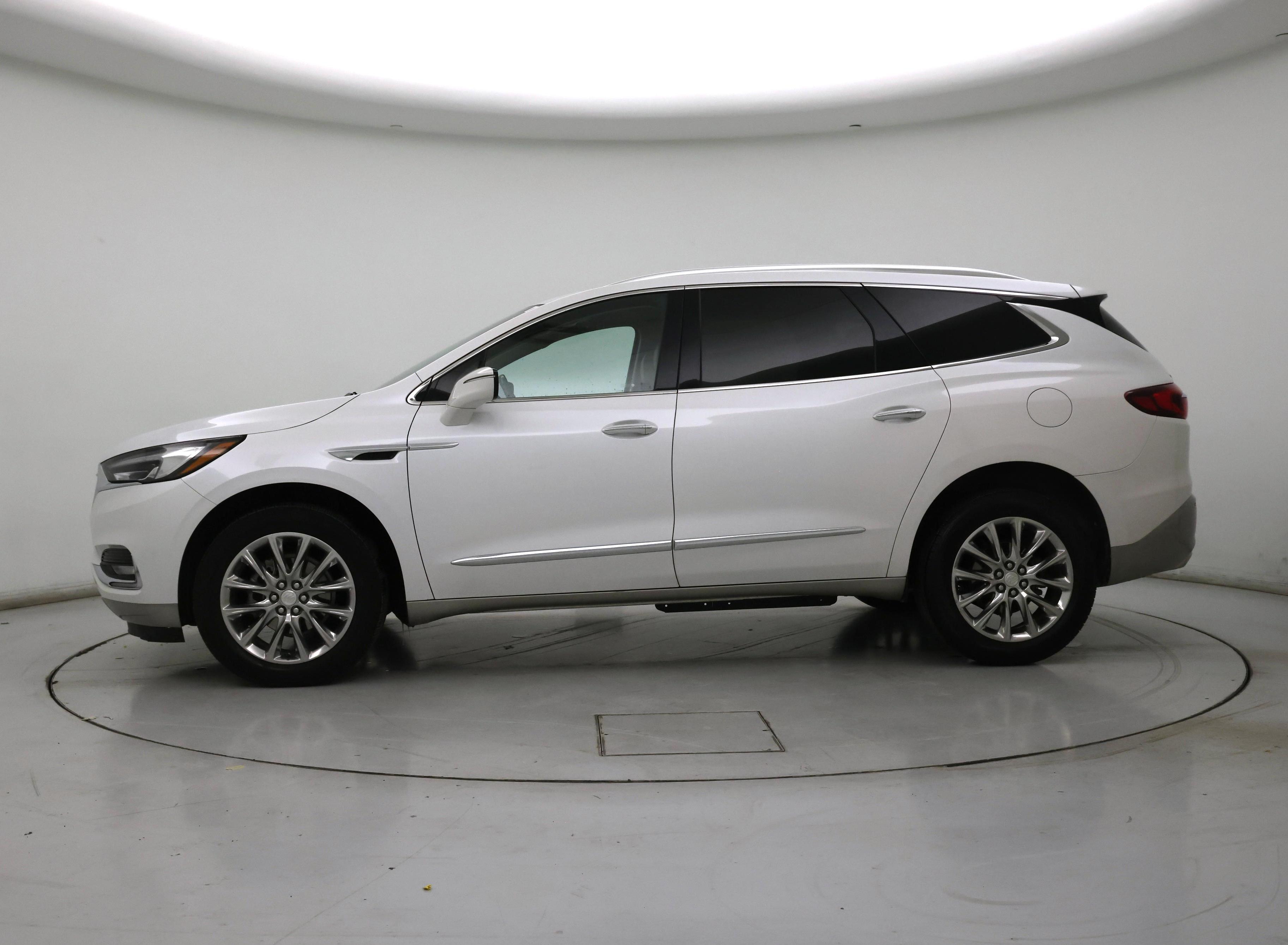 Thumbnail: 2021 Buick Enclave - 3