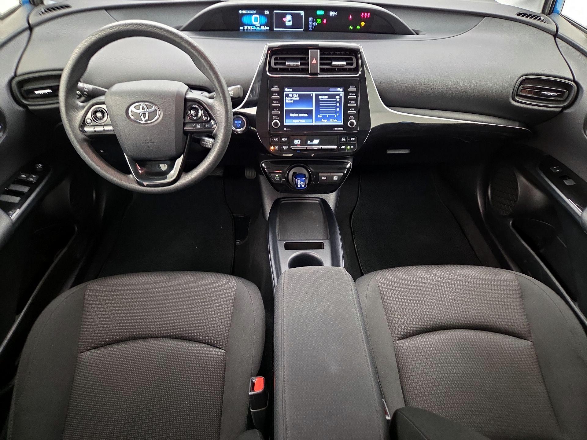 Thumbnail: 2022 Toyota Prius - 9