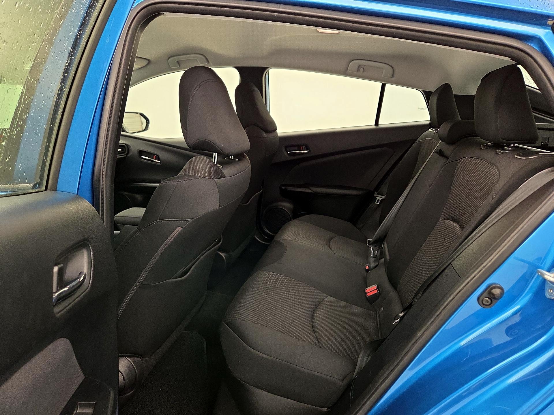 Thumbnail: 2022 Toyota Prius - 19