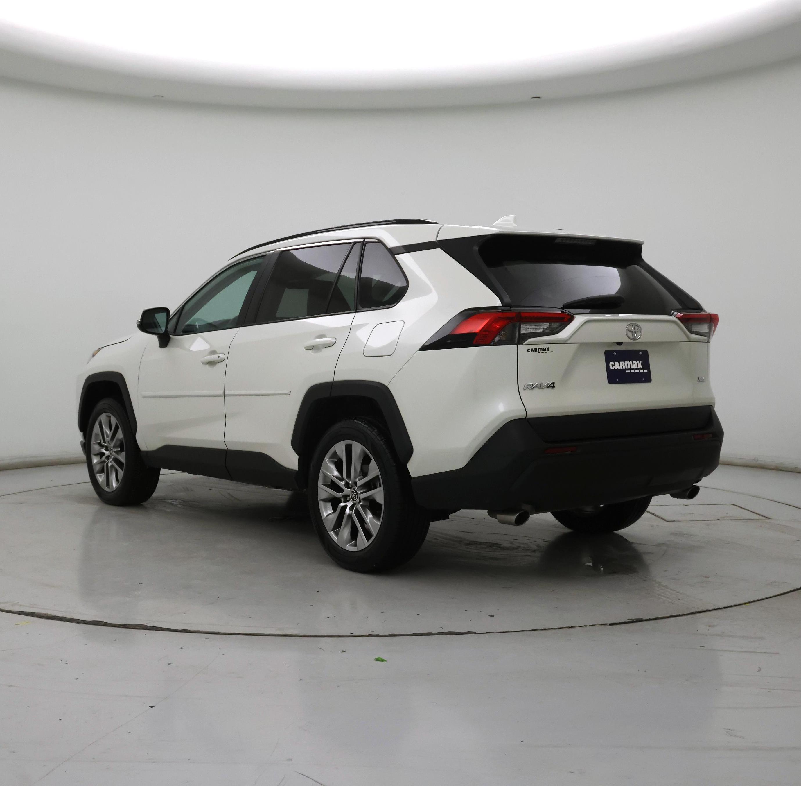 Thumbnail: 2021 Toyota RAV4 - 2