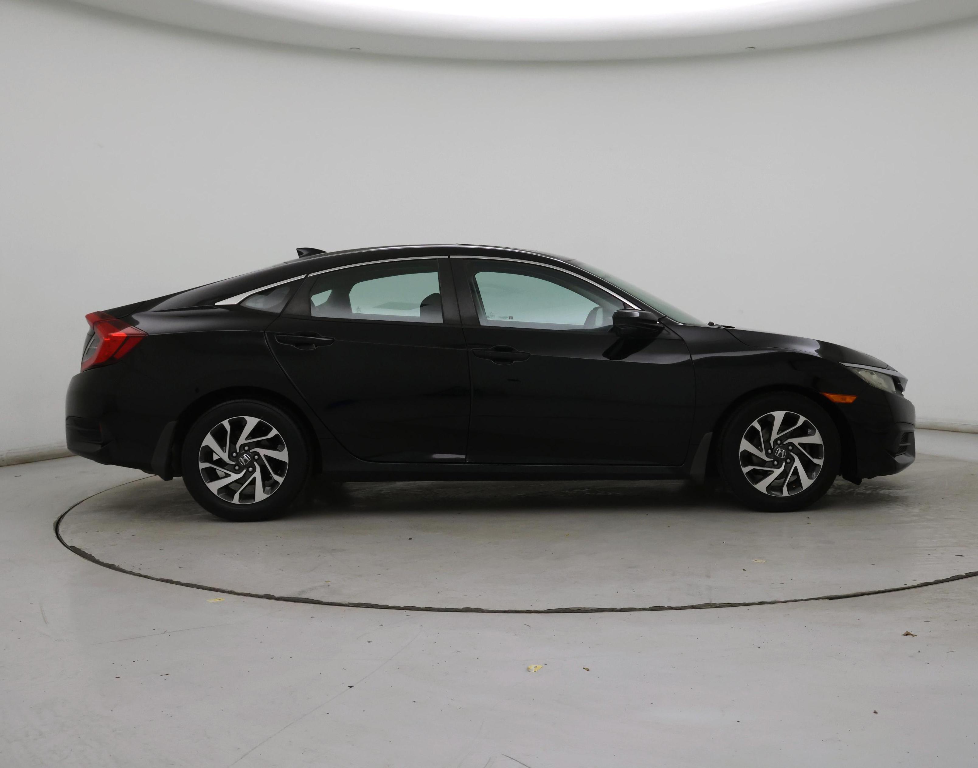 Thumbnail: 2017 Honda Civic - 7