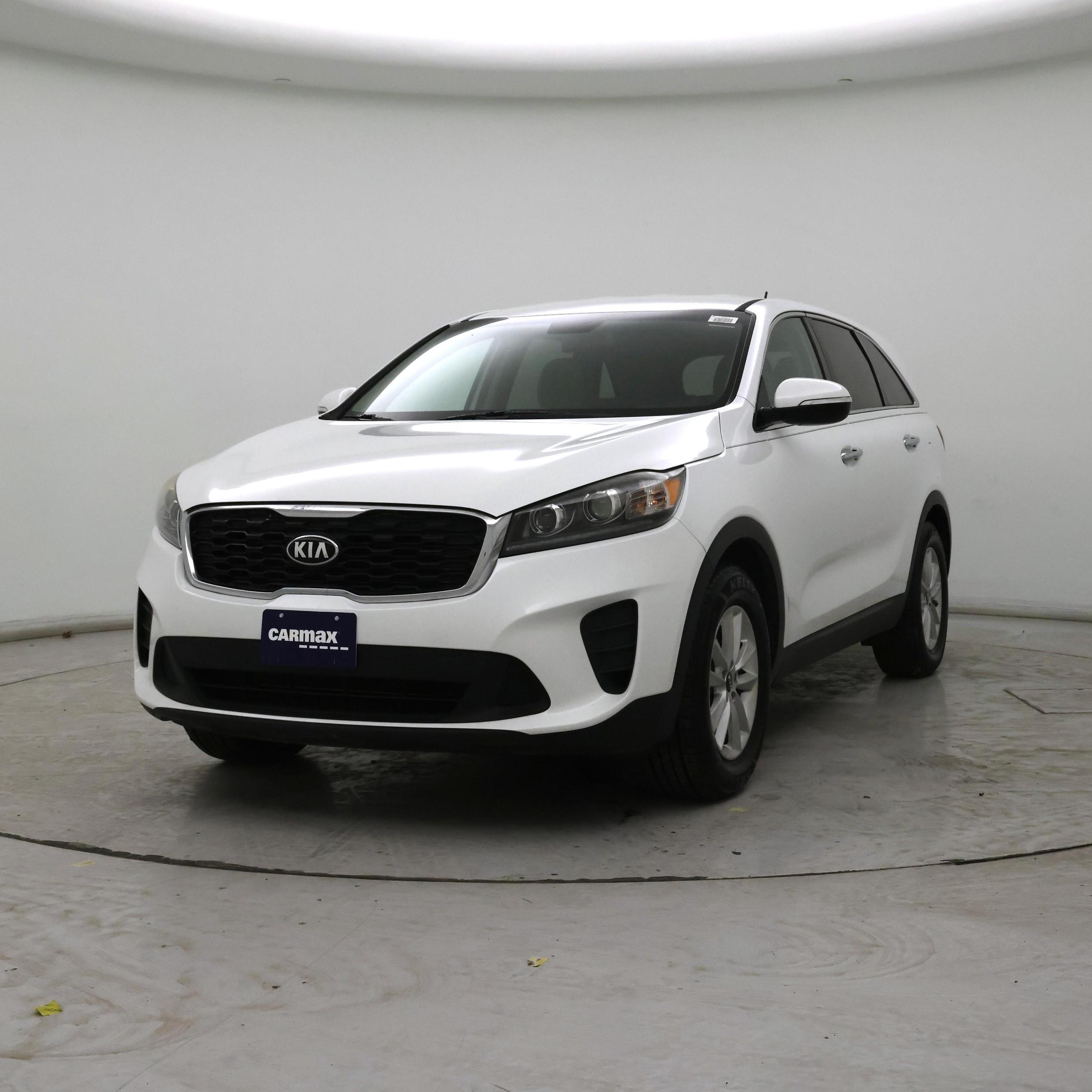 Thumbnail: 2019 Kia Sorento - 4