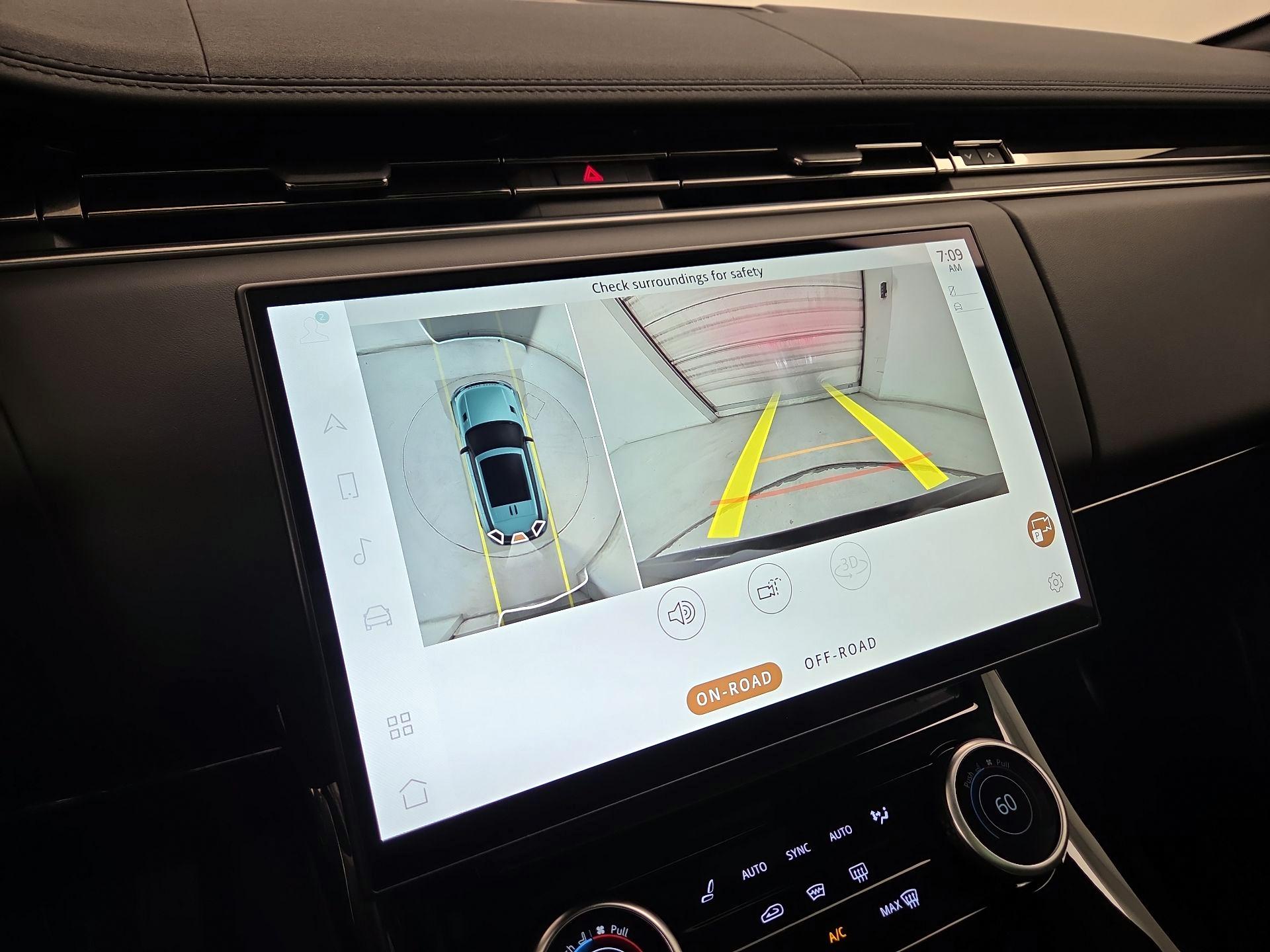 Thumbnail: 2023 Land Rover Range Rover Sport - 15