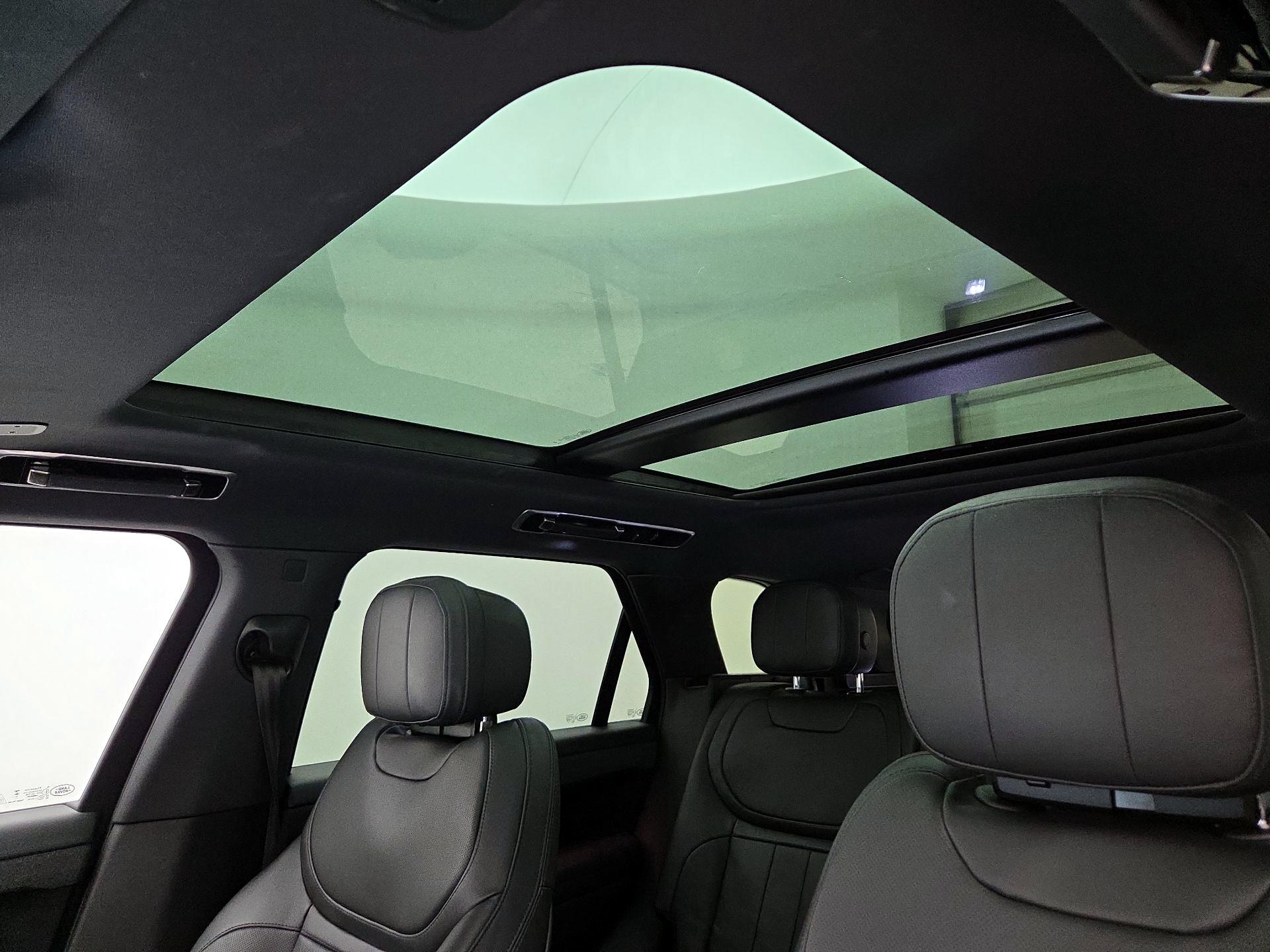 Thumbnail: 2023 Land Rover Range Rover Sport - 20