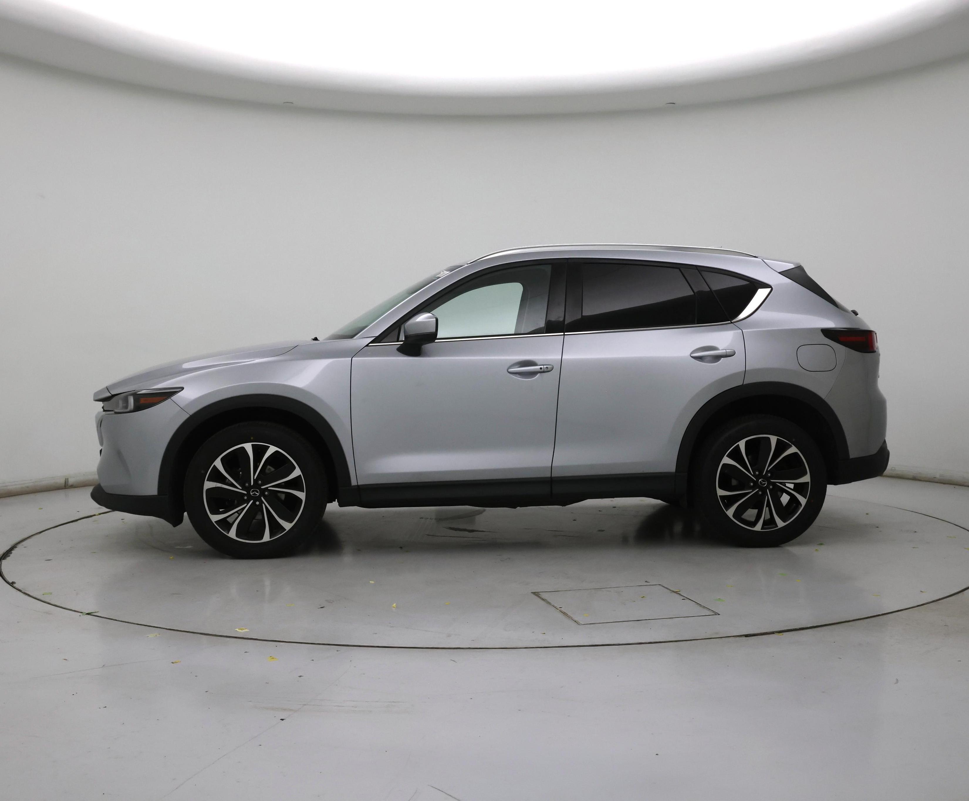 Thumbnail: 2022 Mazda CX-5 - 3