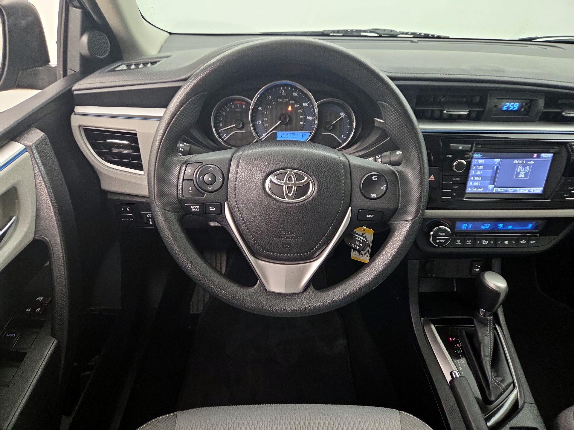 Thumbnail: 2016 Toyota Corolla - 10