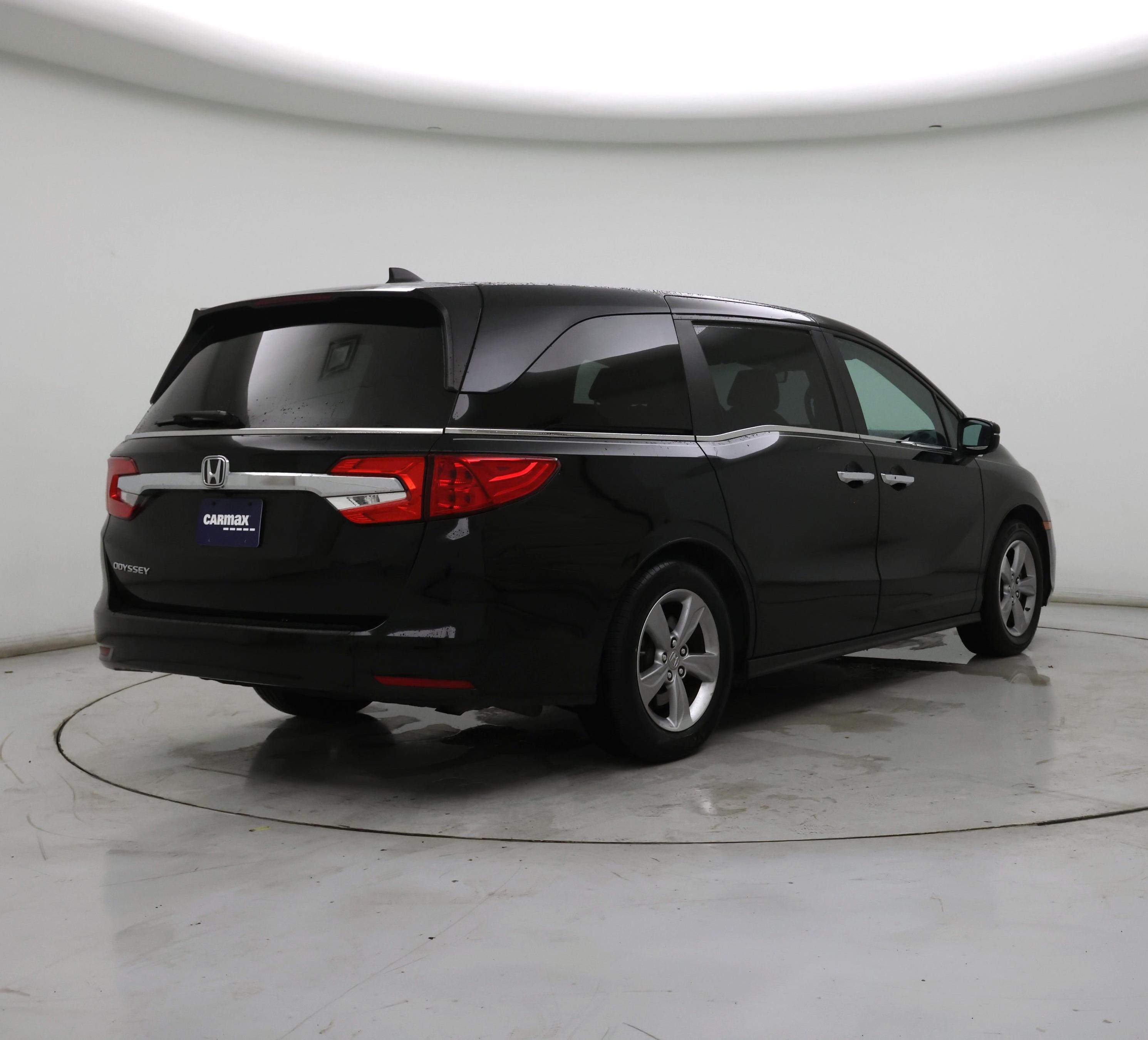 Thumbnail: 2018 Honda Odyssey - 8