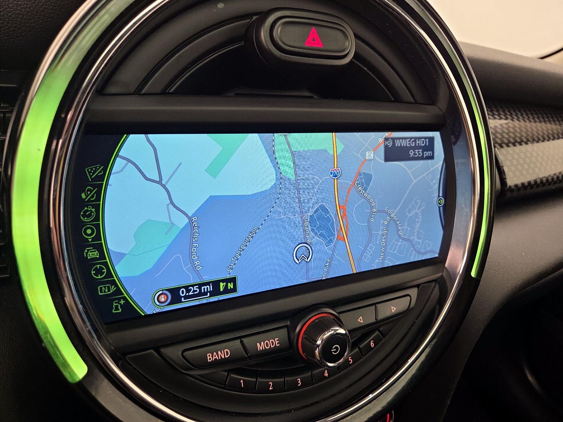 Thumbnail: 2015 MINI Cooper Hardtop - 14