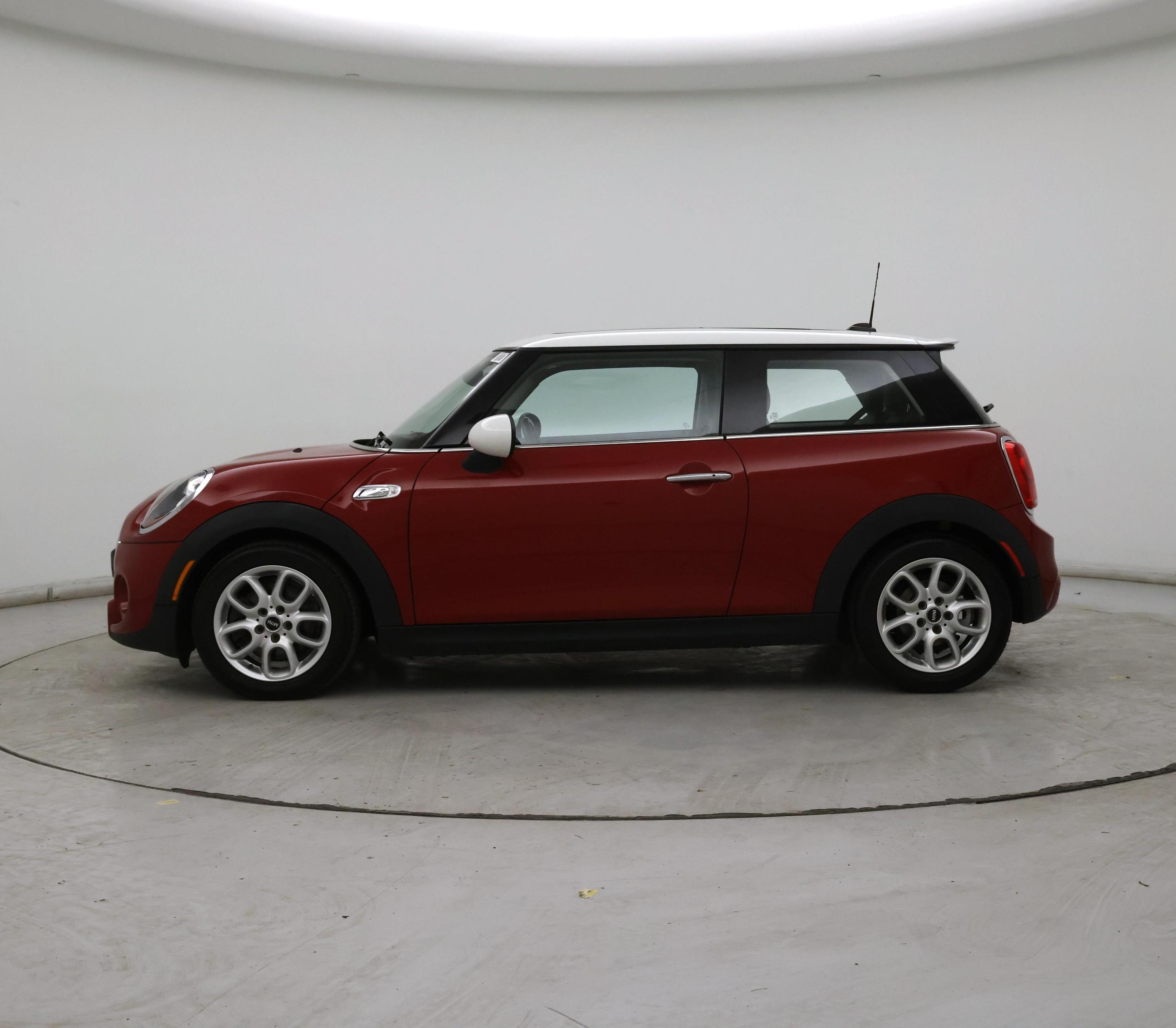 Thumbnail: 2015 MINI Cooper Hardtop - 3