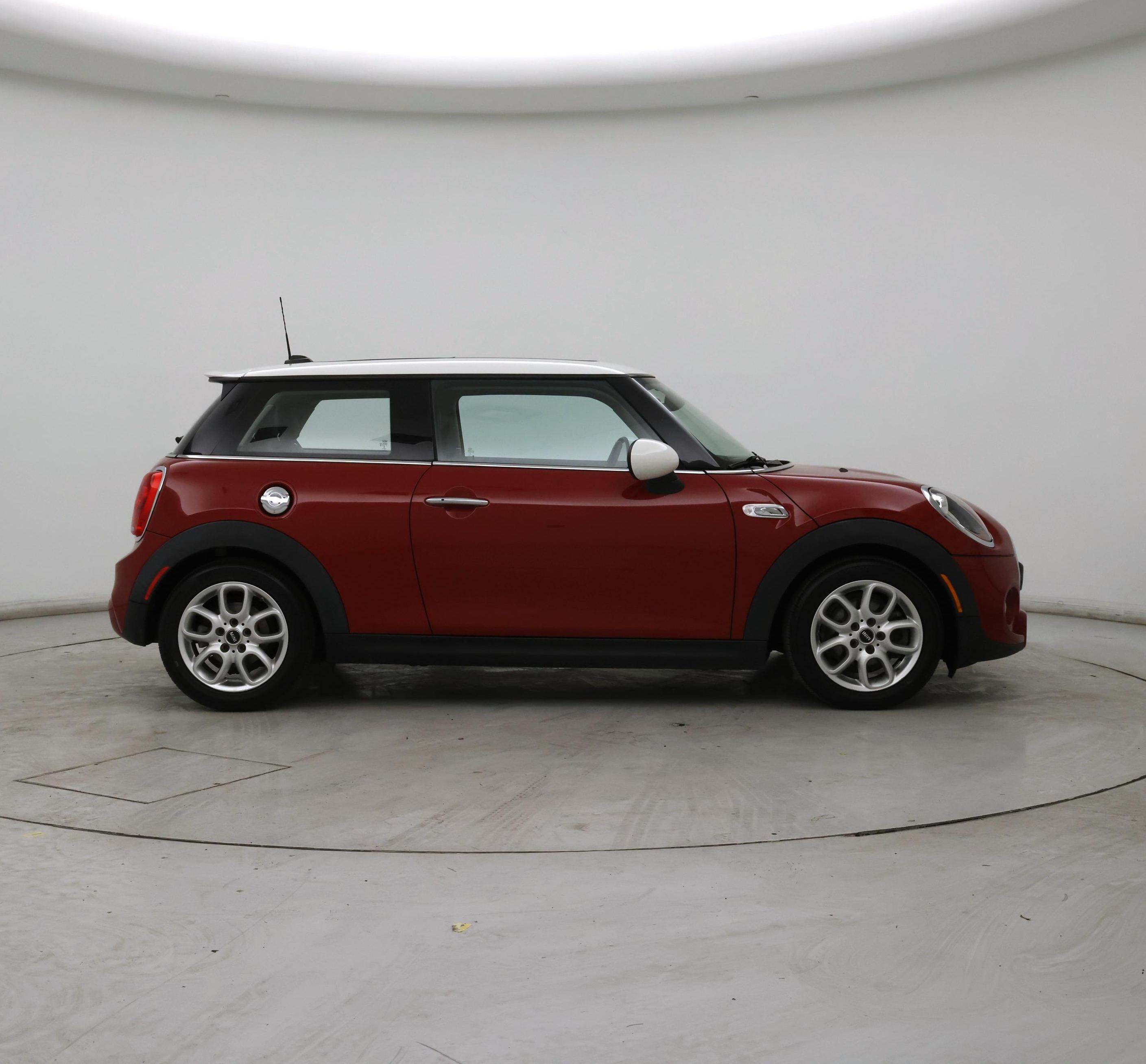 Thumbnail: 2015 MINI Cooper Hardtop - 7