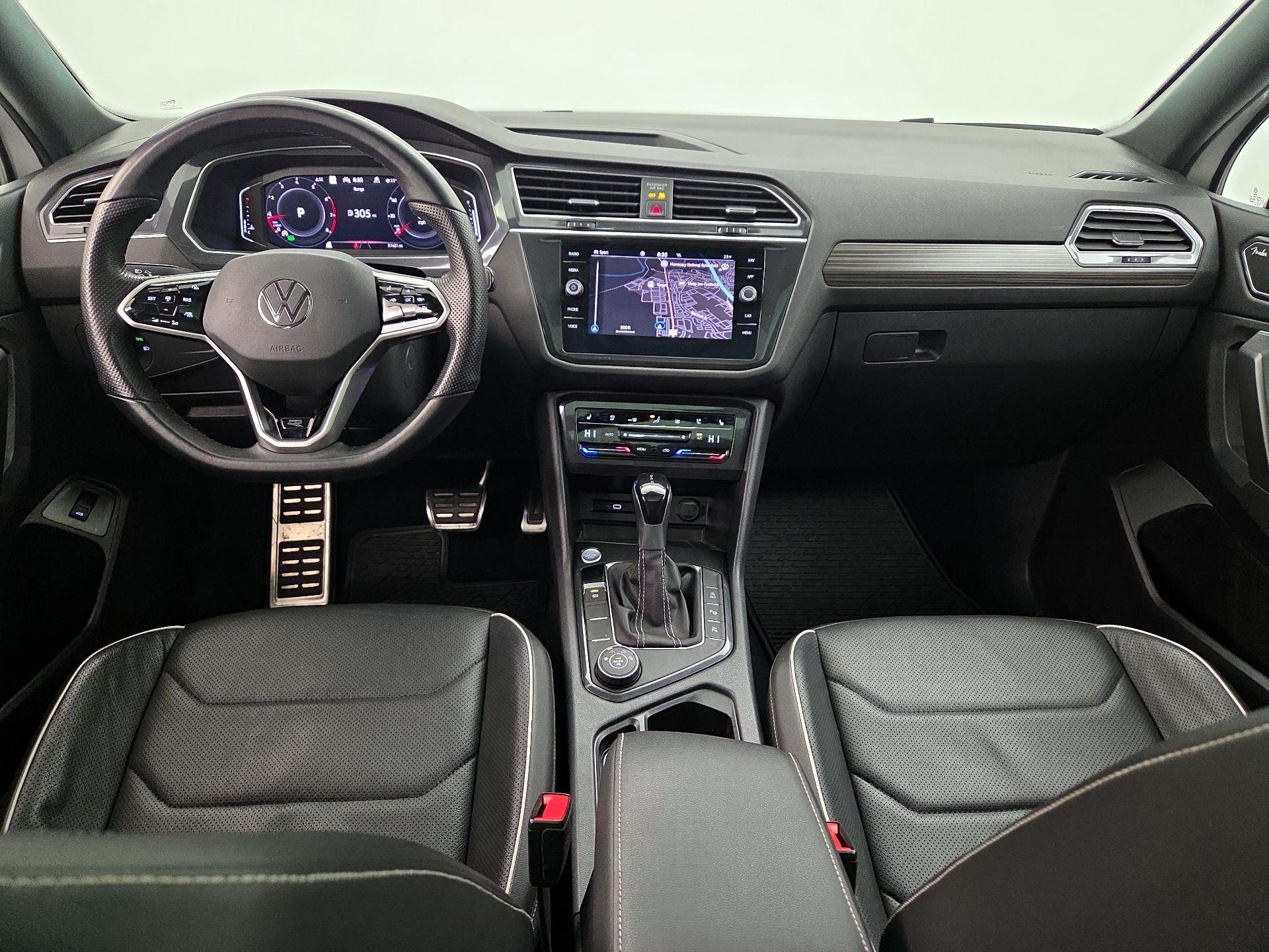 Thumbnail: 2022 Volkswagen Tiguan - 9