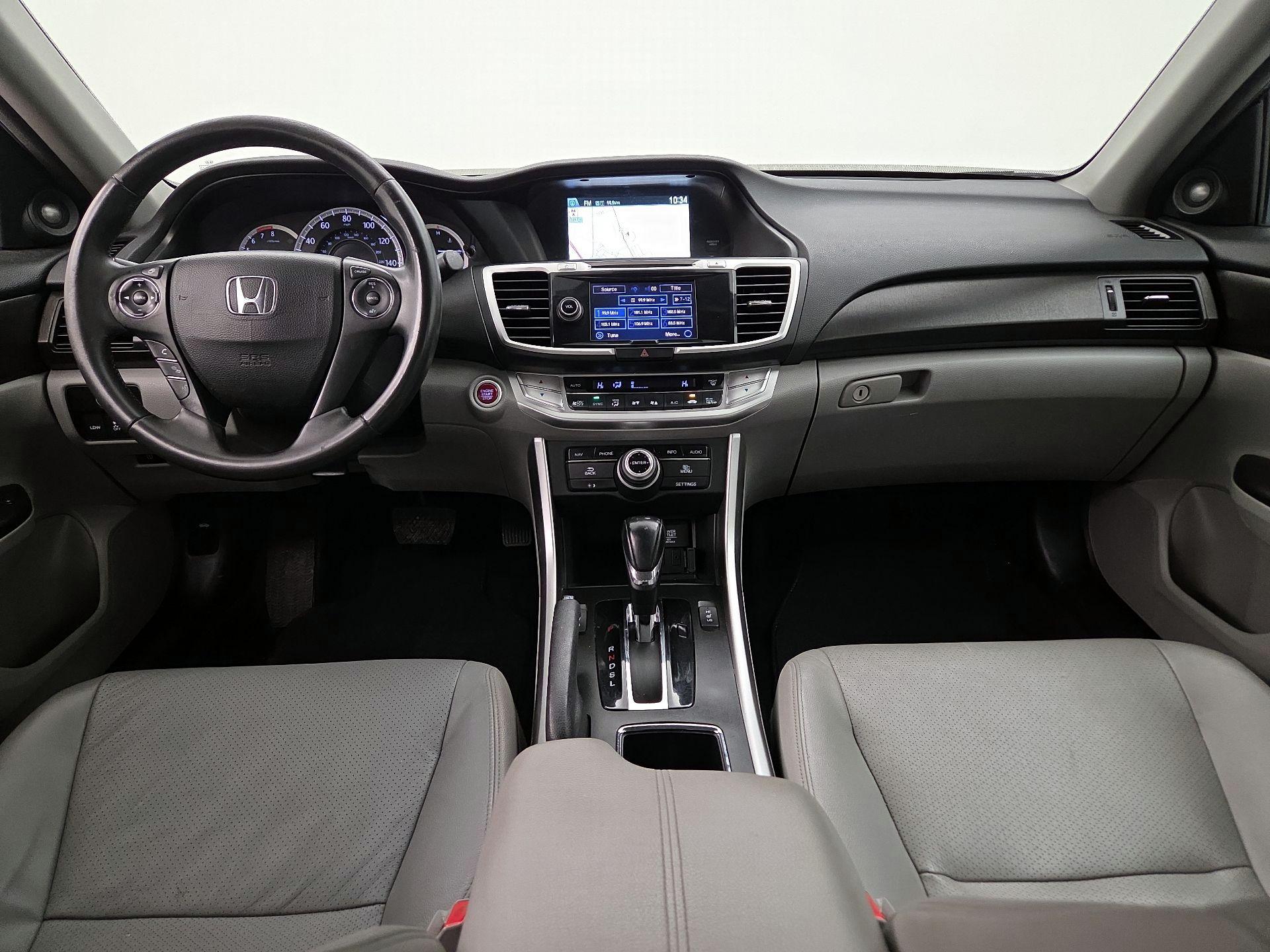 Thumbnail: 2015 Honda Accord - 9