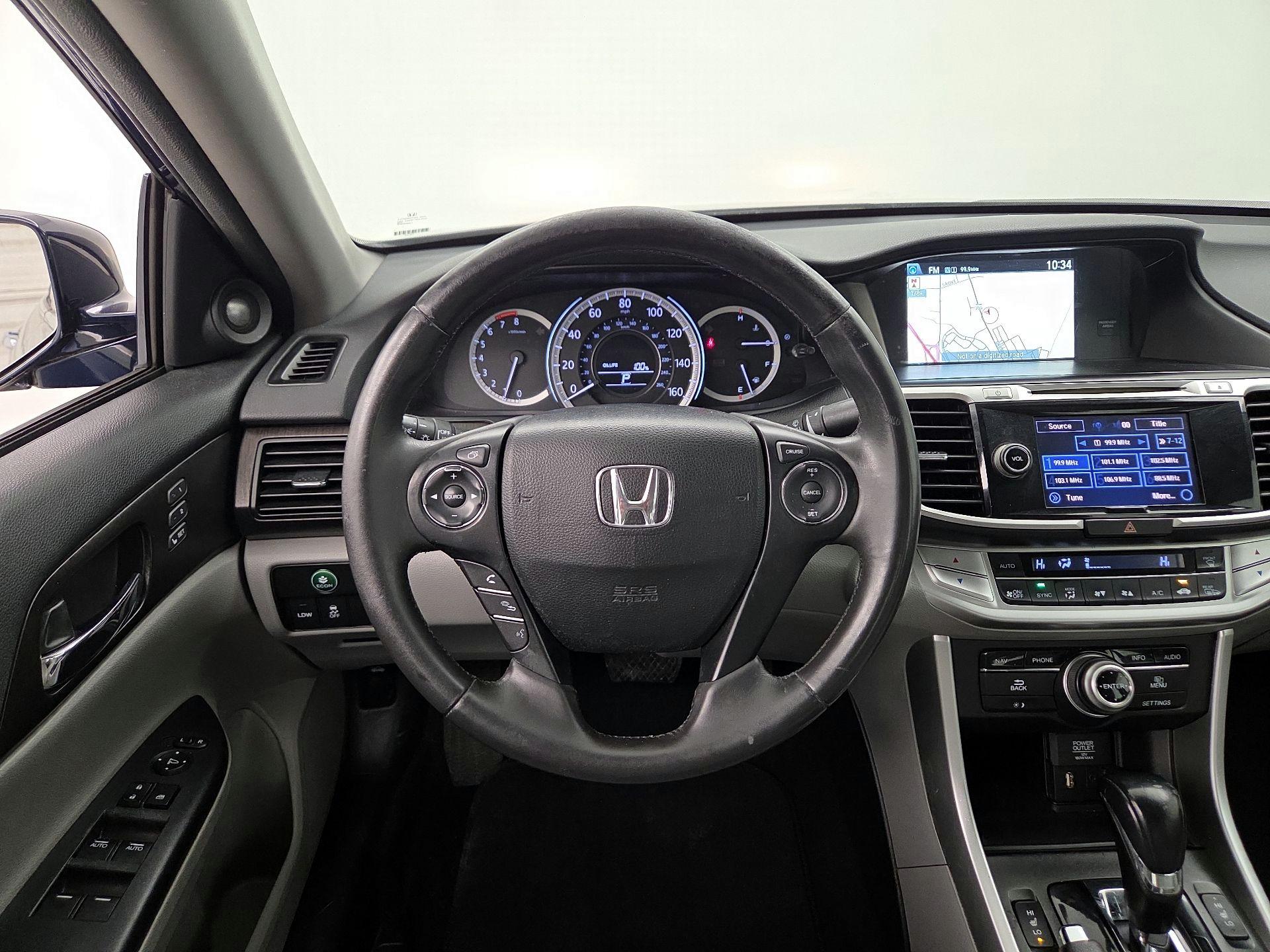 Thumbnail: 2015 Honda Accord - 10