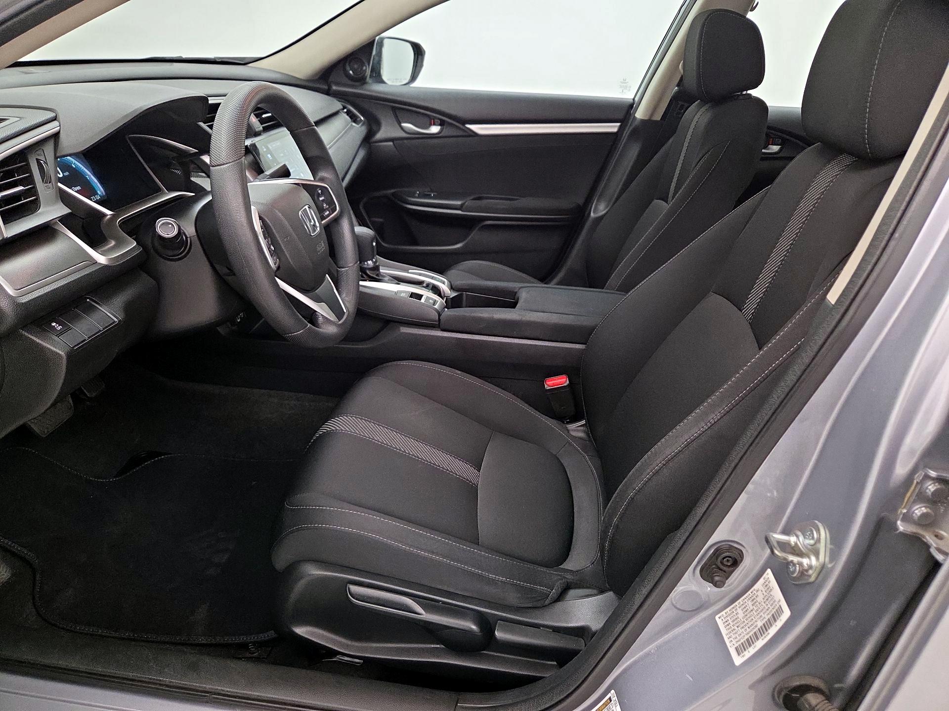 Thumbnail: 2016 Honda Civic - 11