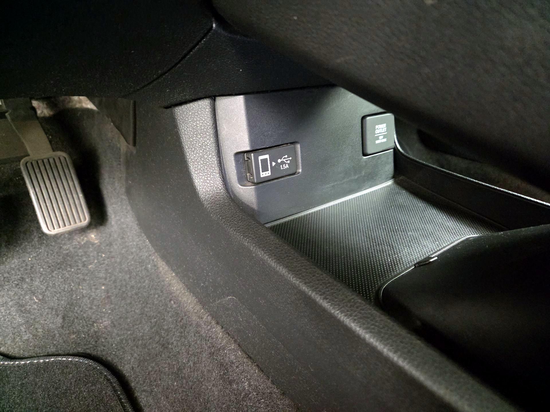 Thumbnail: 2016 Honda Civic - 18