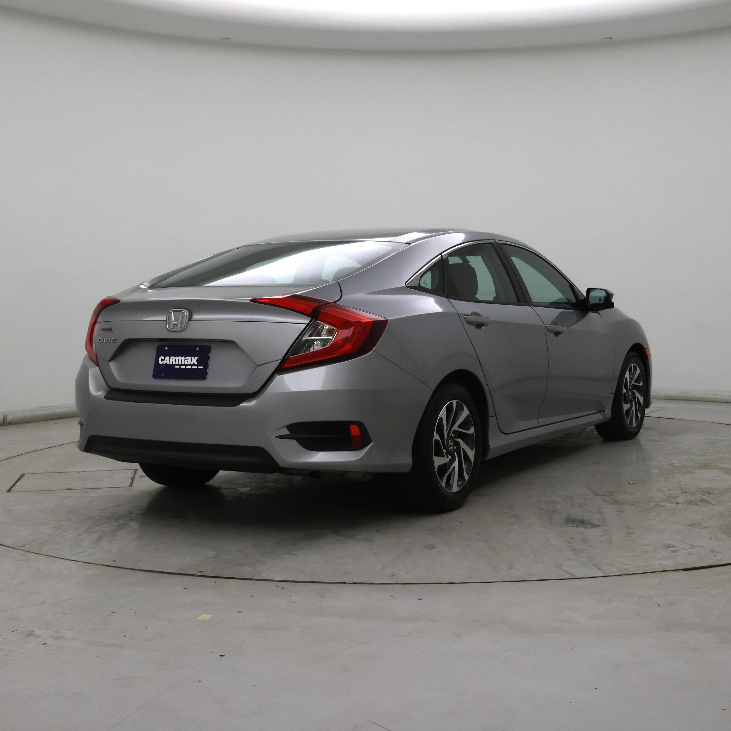 Thumbnail: 2016 Honda Civic - 8