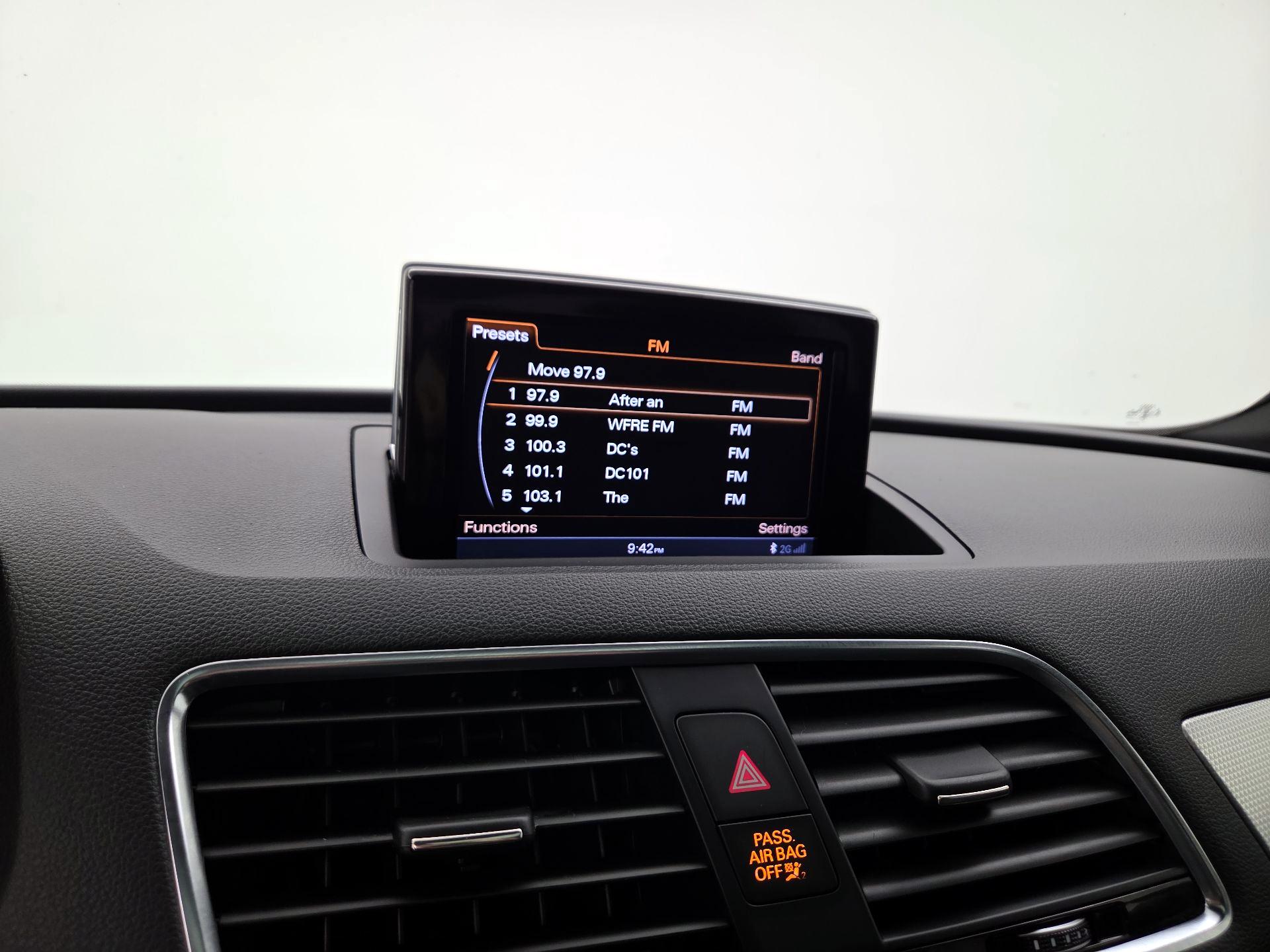 Thumbnail: 2017 Audi Q3 - 16