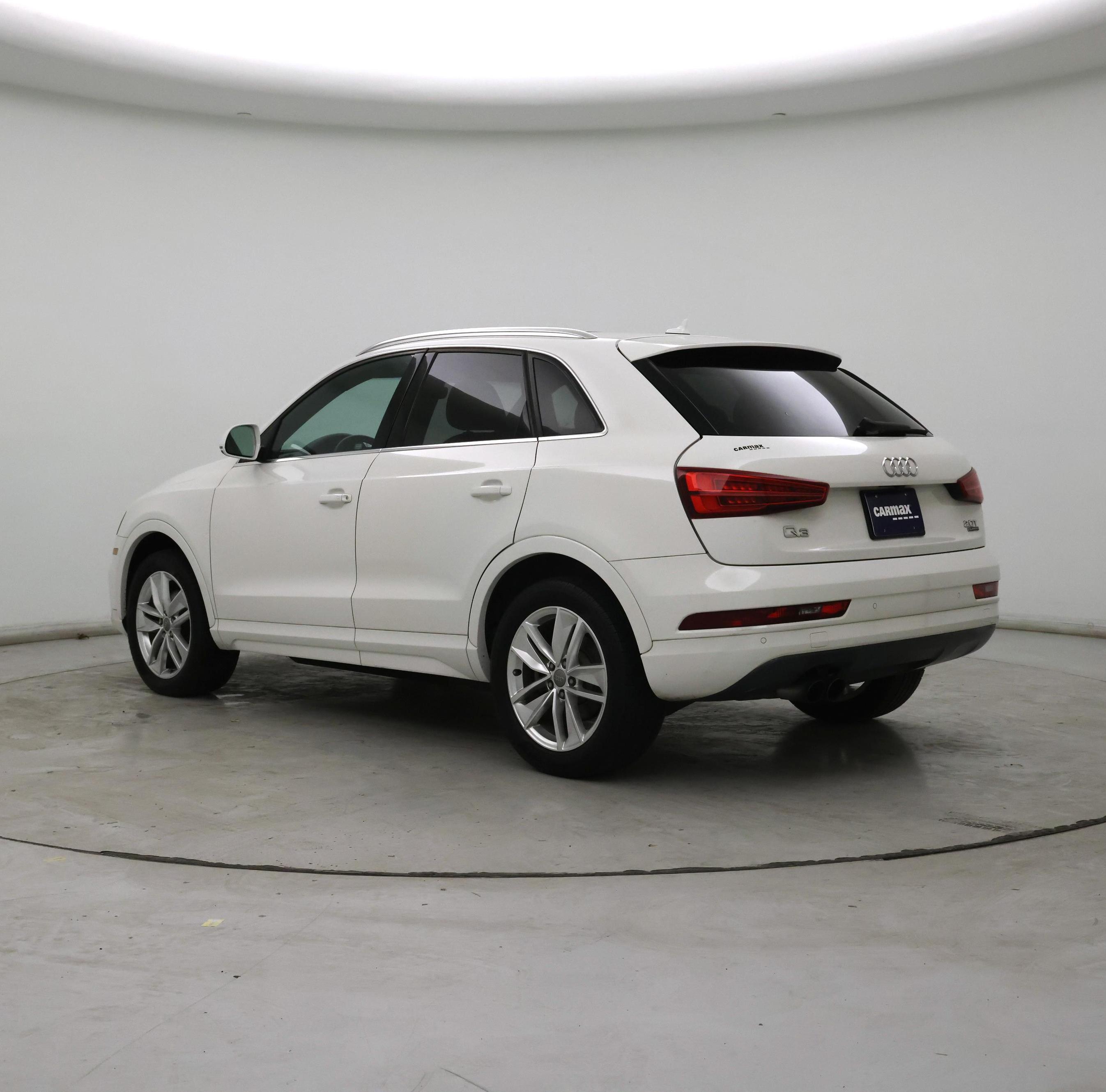 Thumbnail: 2017 Audi Q3 - 2