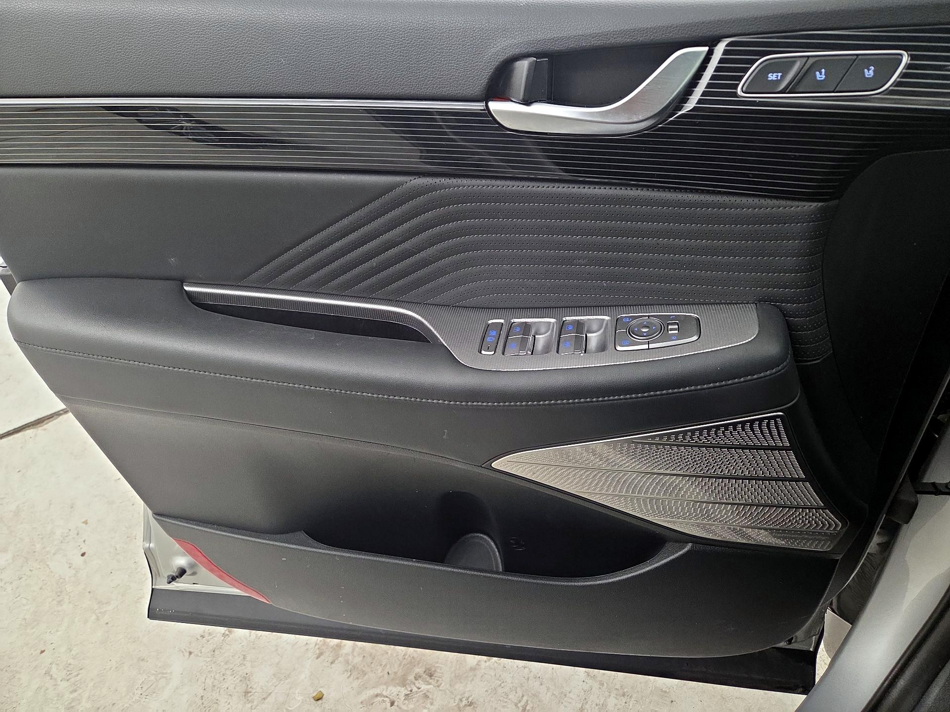 Thumbnail: 2023 Hyundai Palisade - 12