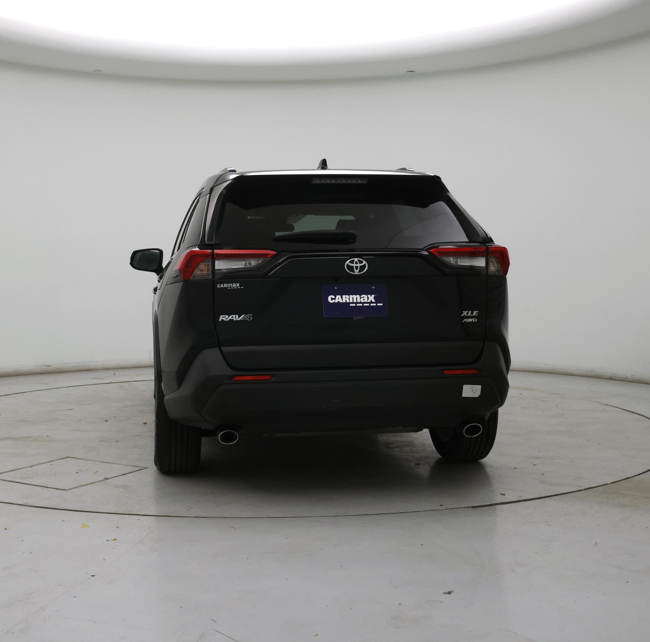 Thumbnail: 2019 Toyota RAV4 - 6