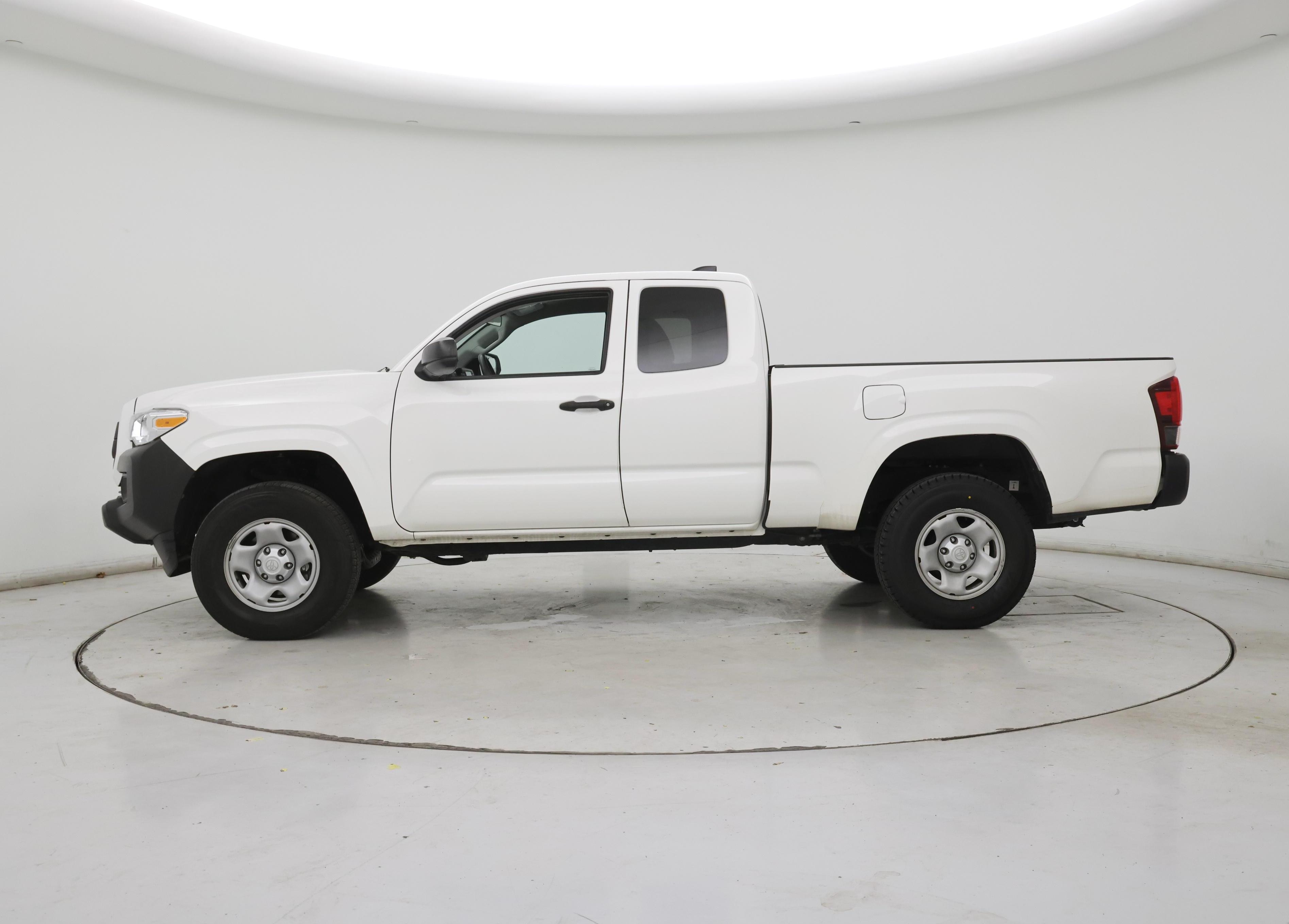 Thumbnail: 2022 Toyota Tacoma - 3