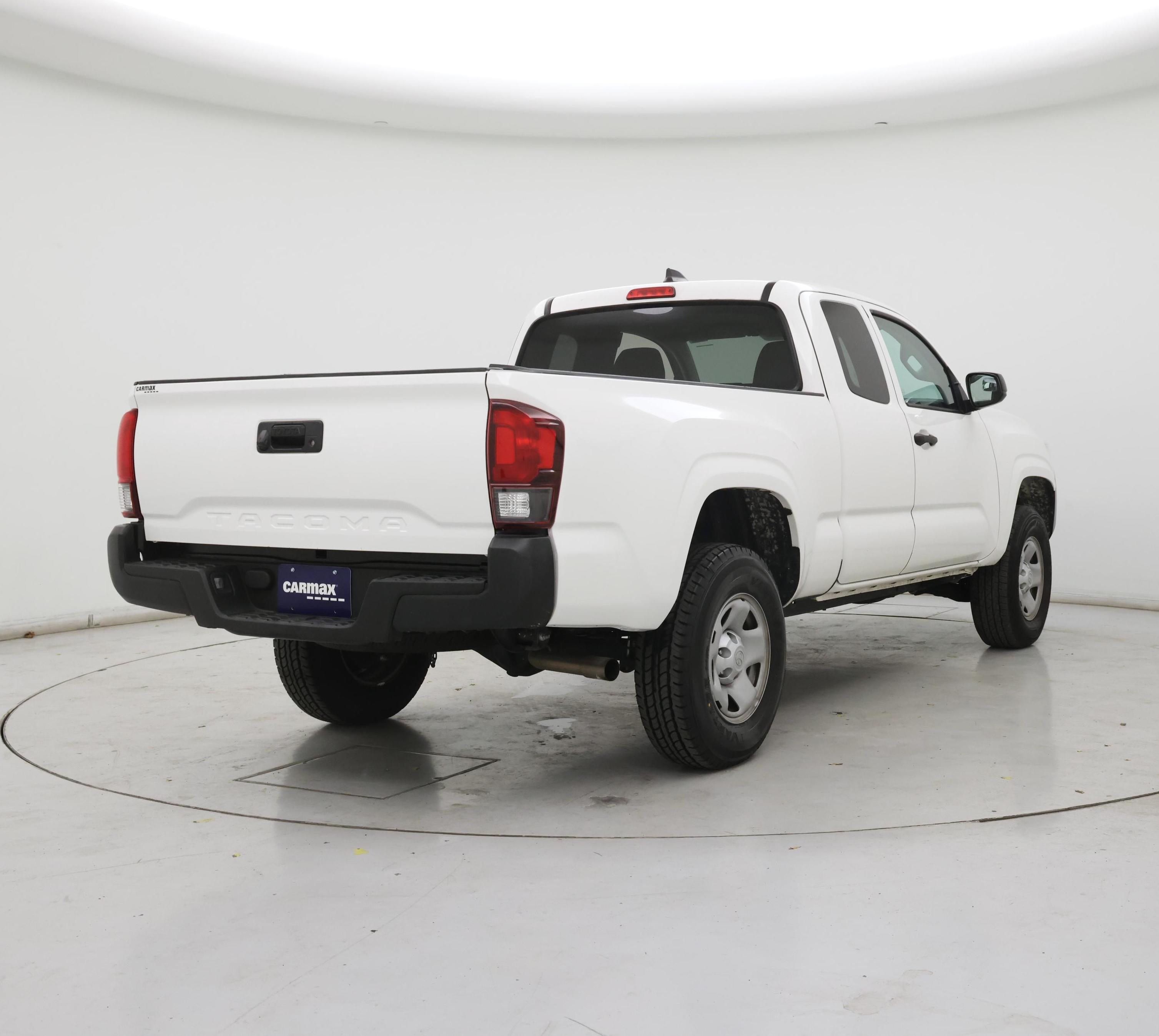 Thumbnail: 2022 Toyota Tacoma - 8