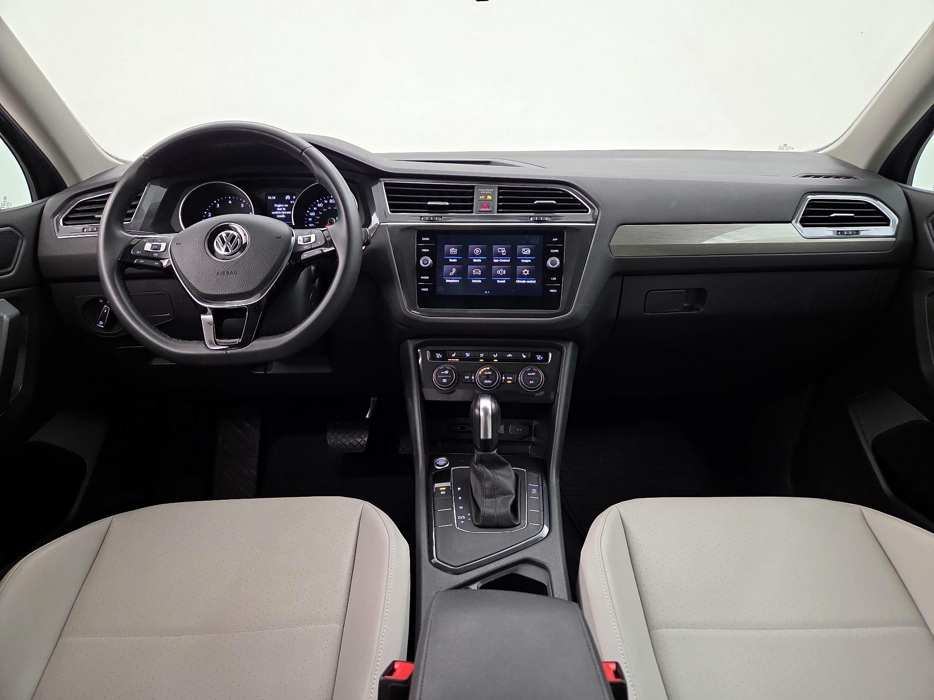 Thumbnail: 2020 Volkswagen Tiguan - 9