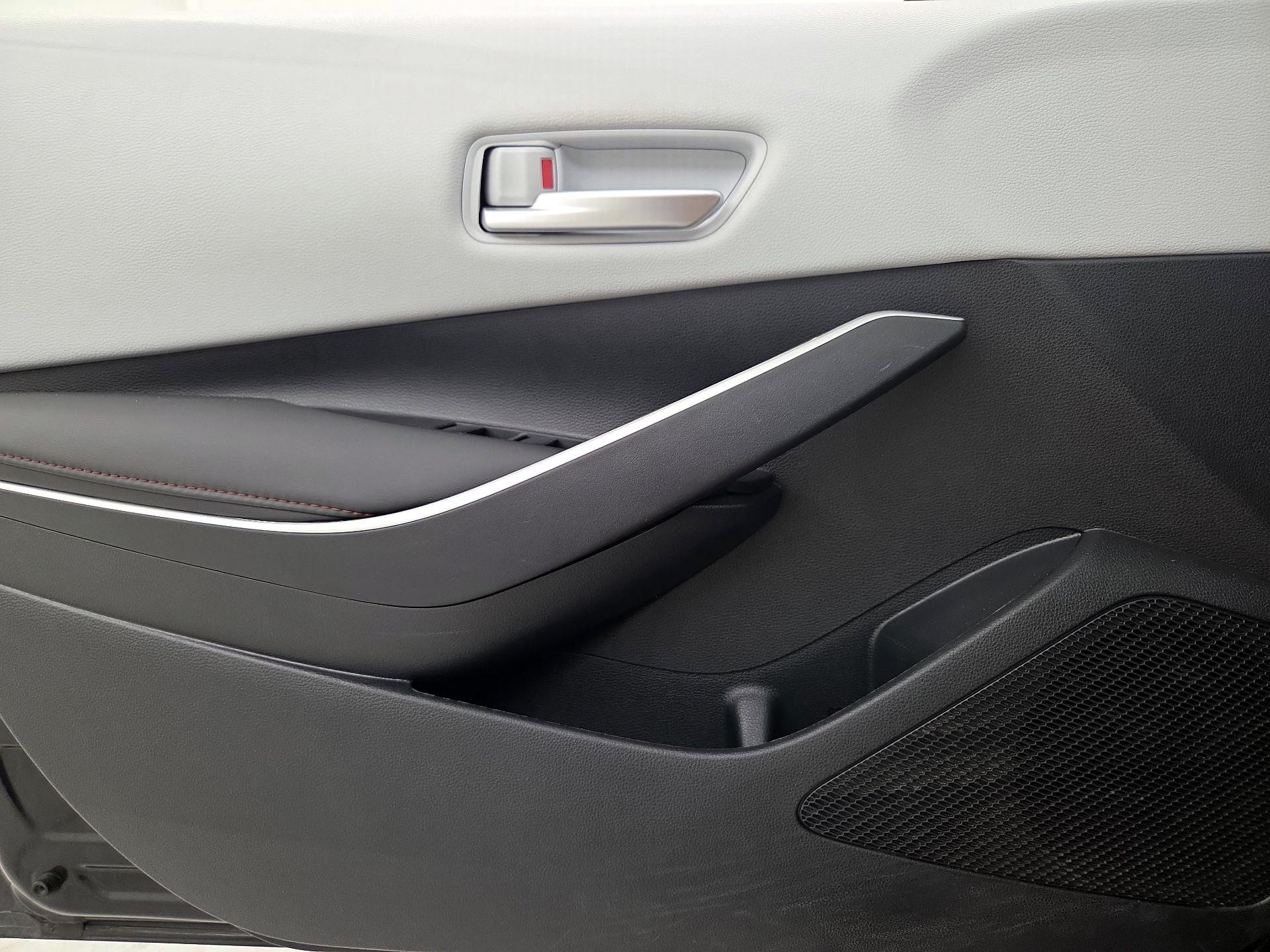 Thumbnail: 2024 Toyota Corolla - 12