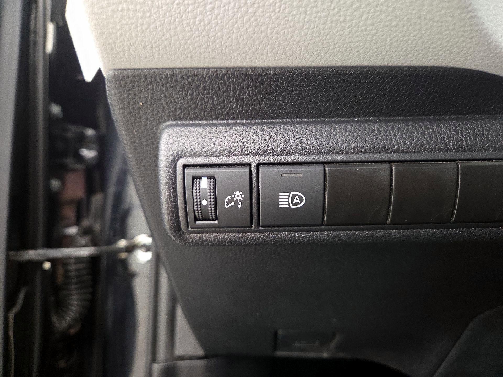 Thumbnail: 2024 Toyota Corolla - 13