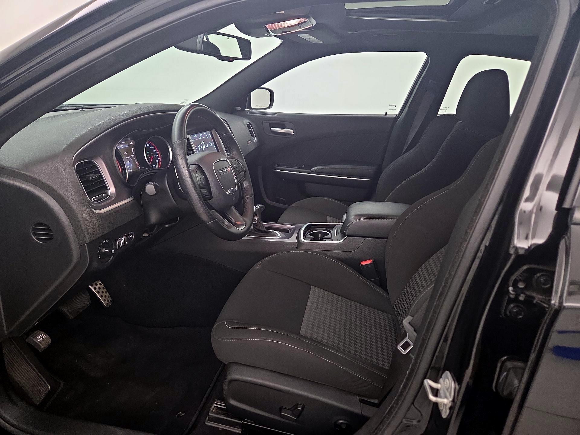 Thumbnail: 2021 Dodge Charger - 11