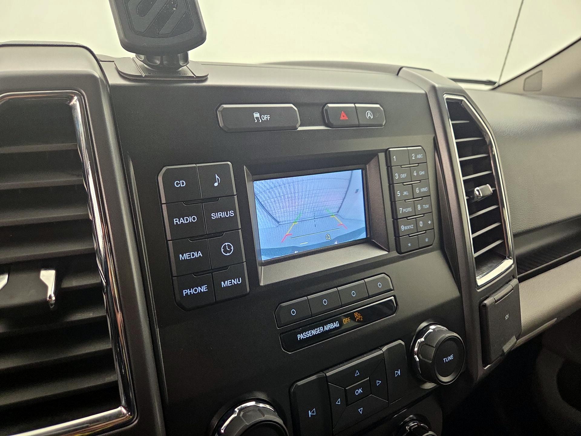 Thumbnail: 2016 Ford F-150 - 14