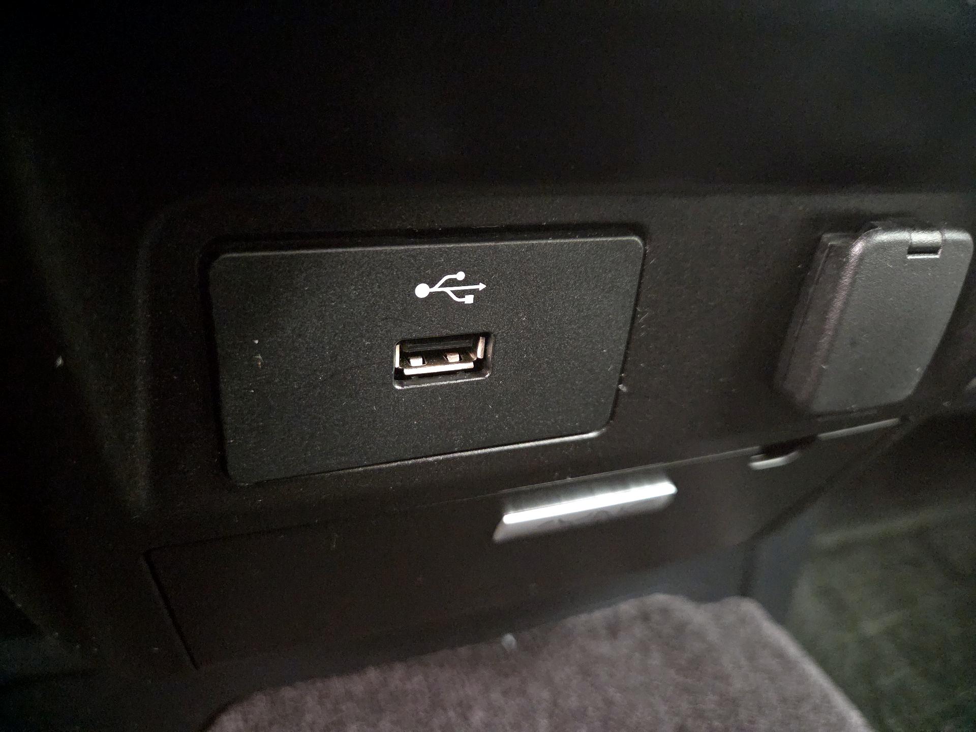 Thumbnail: 2016 Ford F-150 - 18