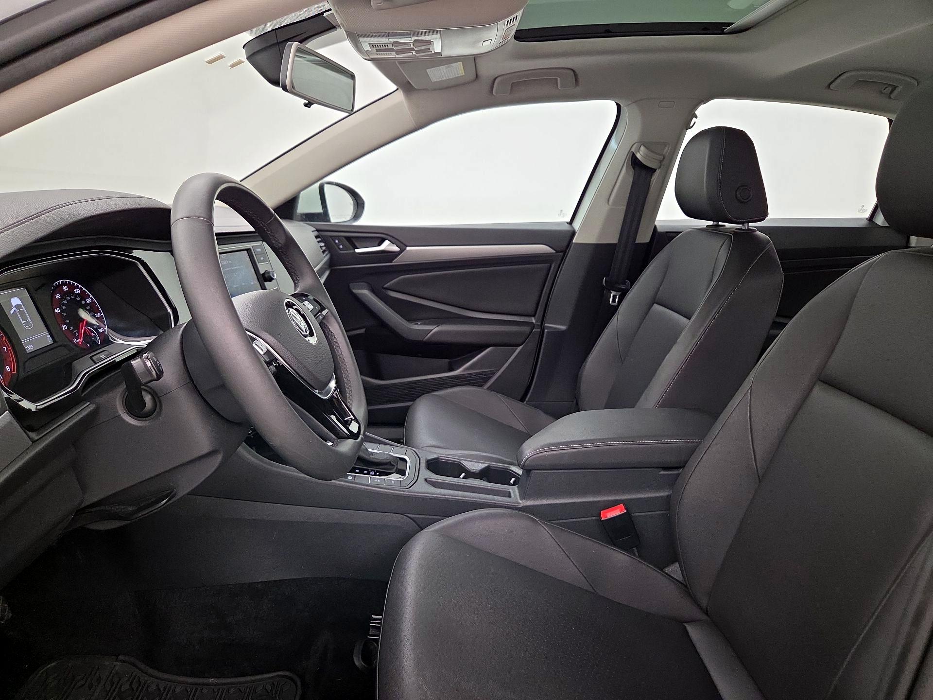 Thumbnail: 2020 Volkswagen Jetta - 11