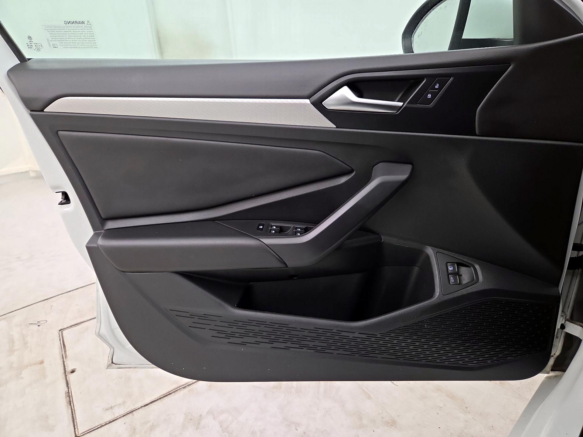 Thumbnail: 2020 Volkswagen Jetta - 12